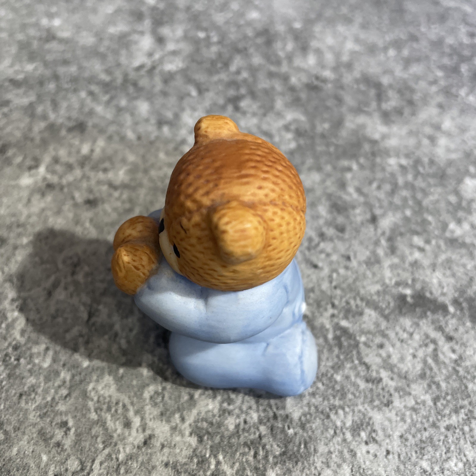 Lucy & Me Enesco Lucy Rigg Bear Praying Holy Bible Teddy Bear Figurine LR-1