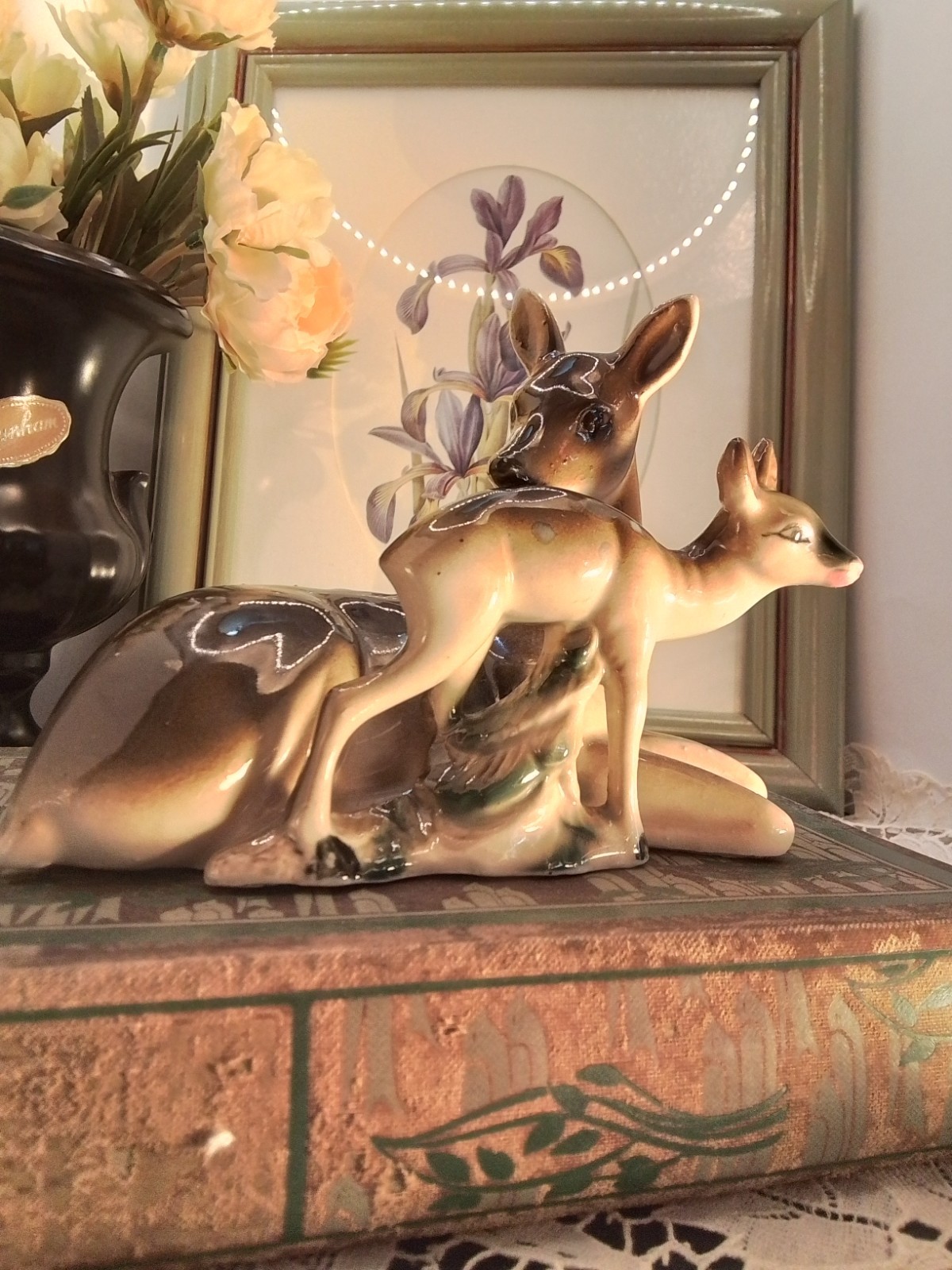 Mother deer and fawn figurine Enesco