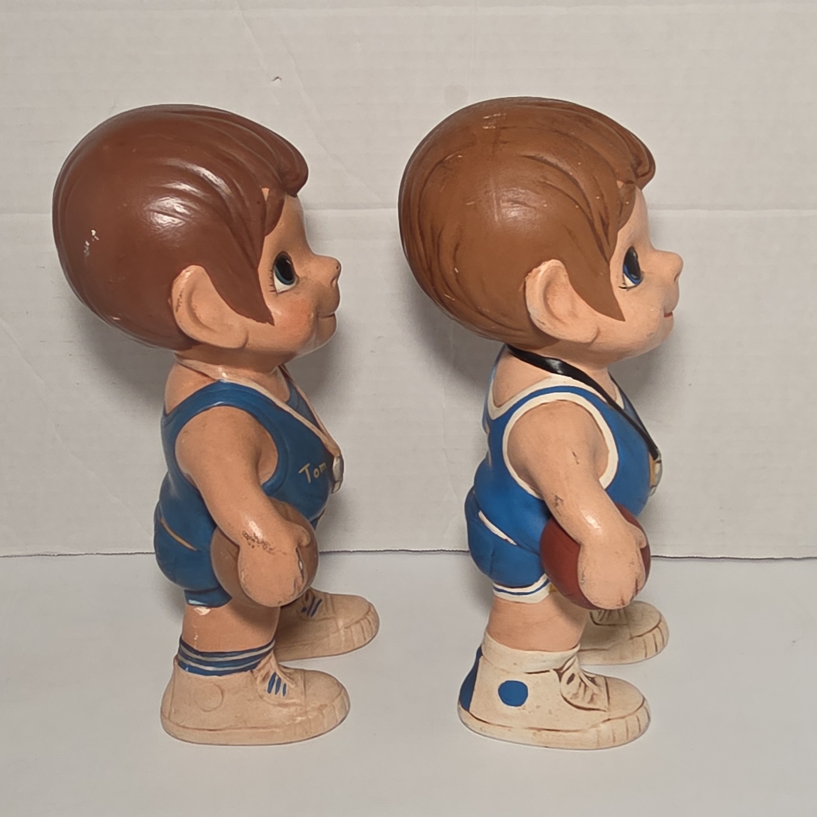 Vintage 1970’s Atlantic Mold Co Pair Of 2 Ceramic Basketball Players Tom & K