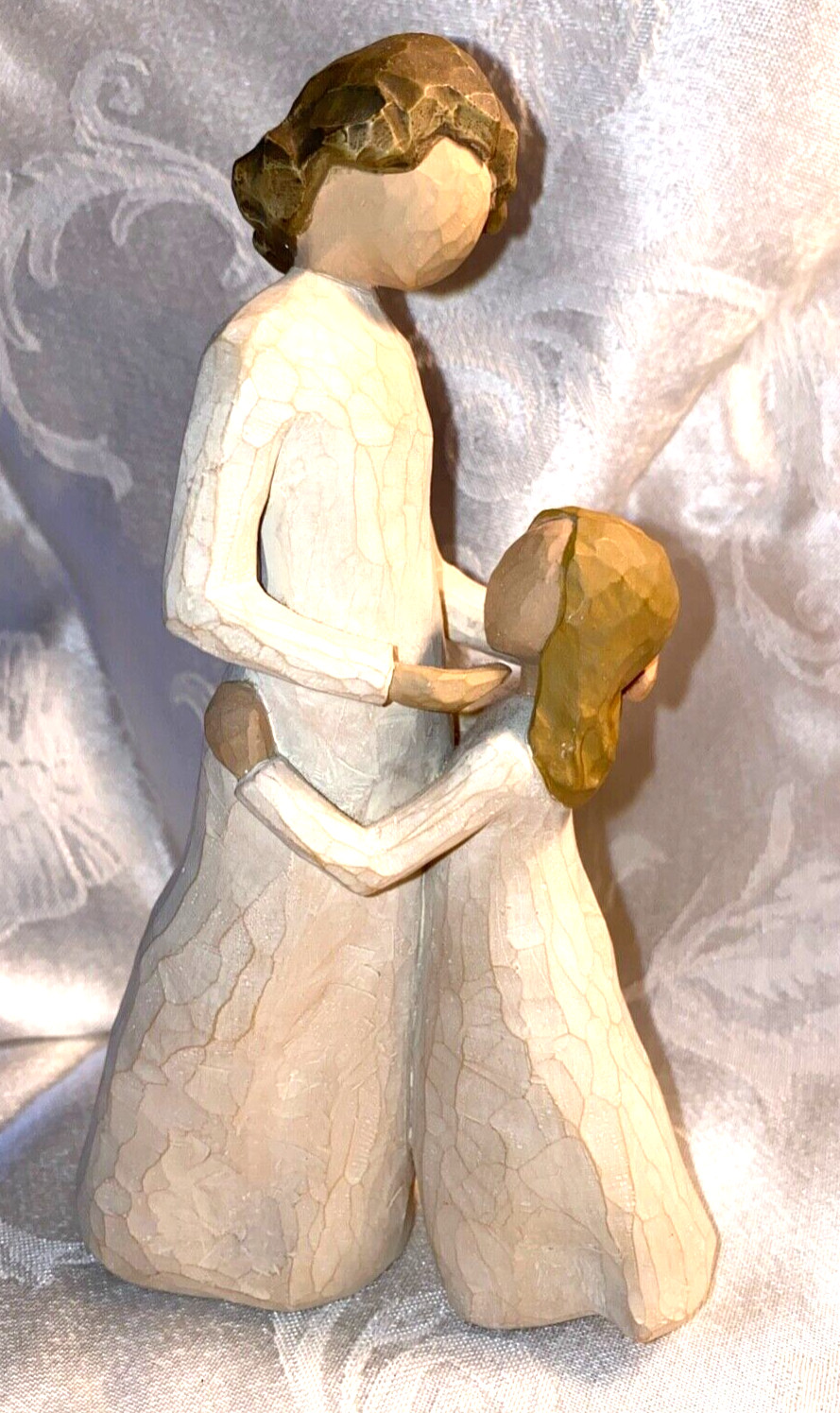 2000 Willow Tree ‘MOTHER AND DAUGHTER’ Two Figures Hugging DEMDACO Susan Lordi
