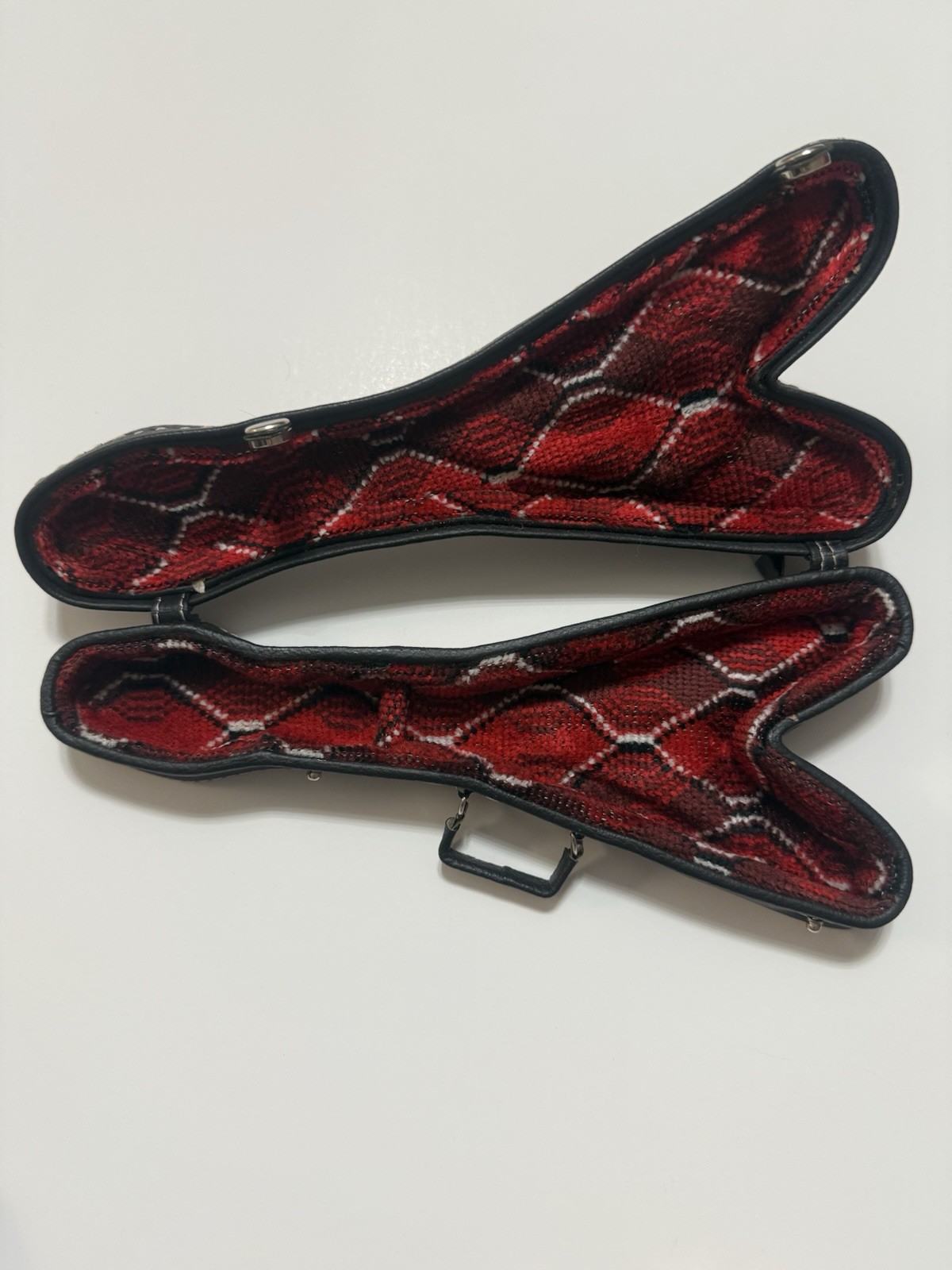 Mini Guitars 12 pieces