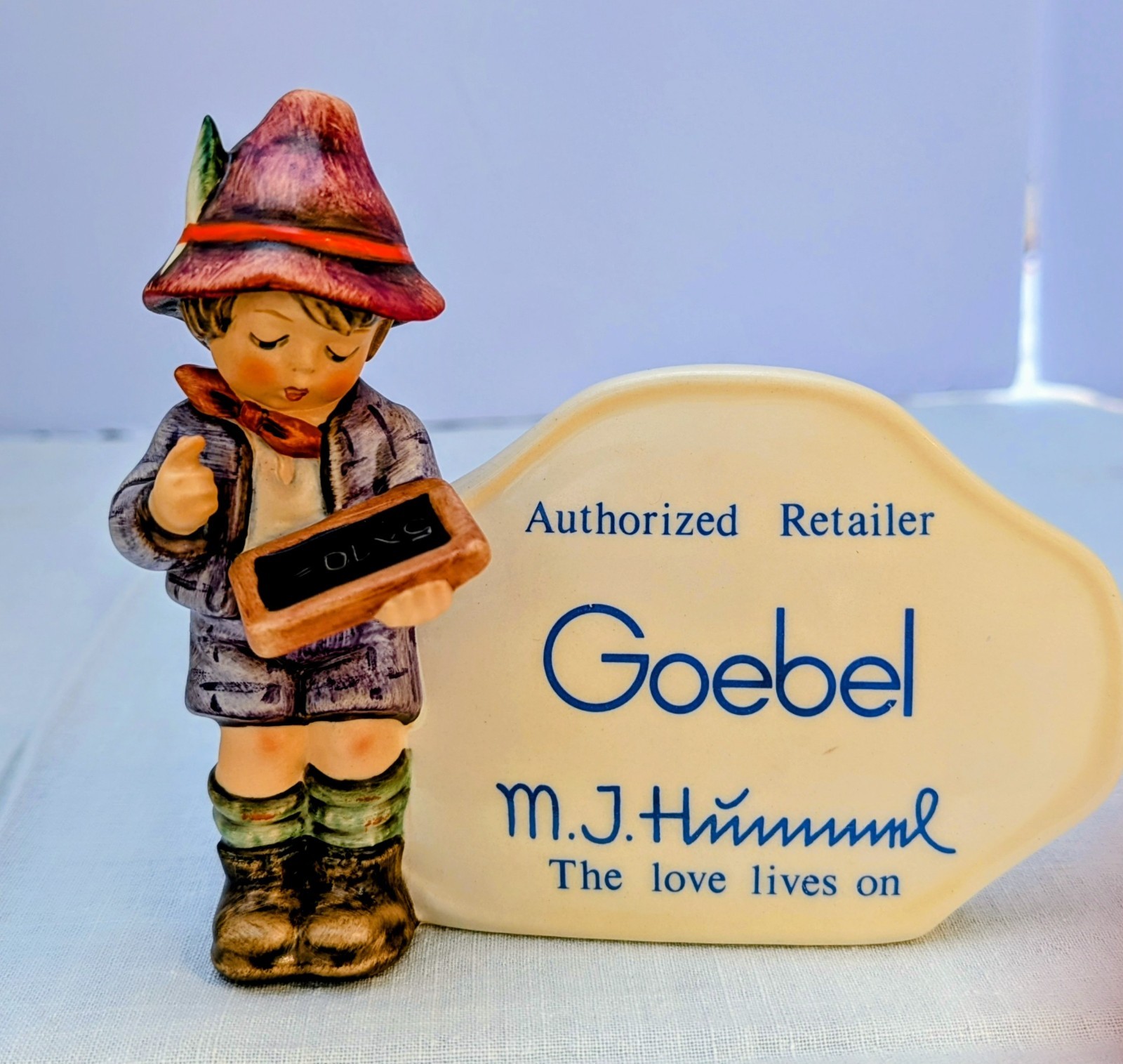 Hummel School Boy Authorized Dealer Plaque Goebel #460 1984 w/Original Box