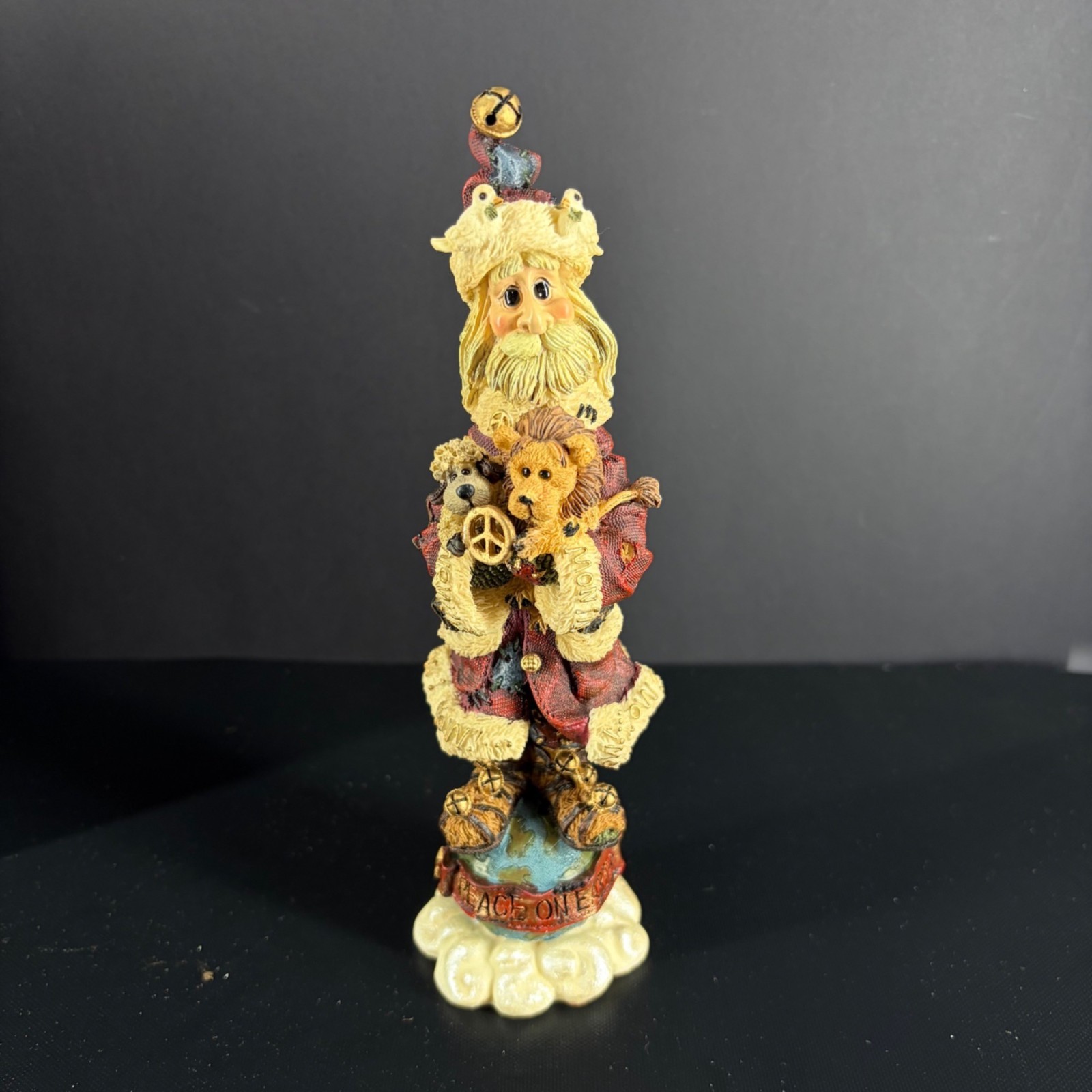 Boyds Bears & Friends Folkstone Peacenick The Sixties Santa Figurine 1998 With B