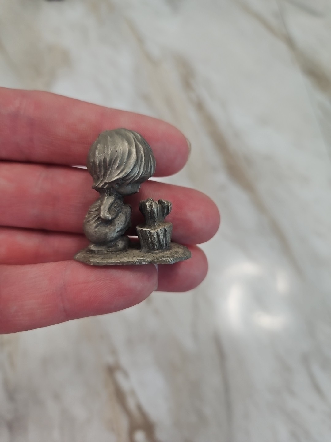 Vintage Hallmark Little Gallery Fine Pewter Little Girl with Flowers Figurine