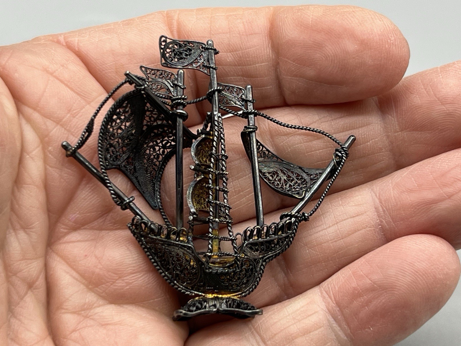 Set of Two VTG Silver Toned Metal Filigree Miniature 2” Spanish Galleons