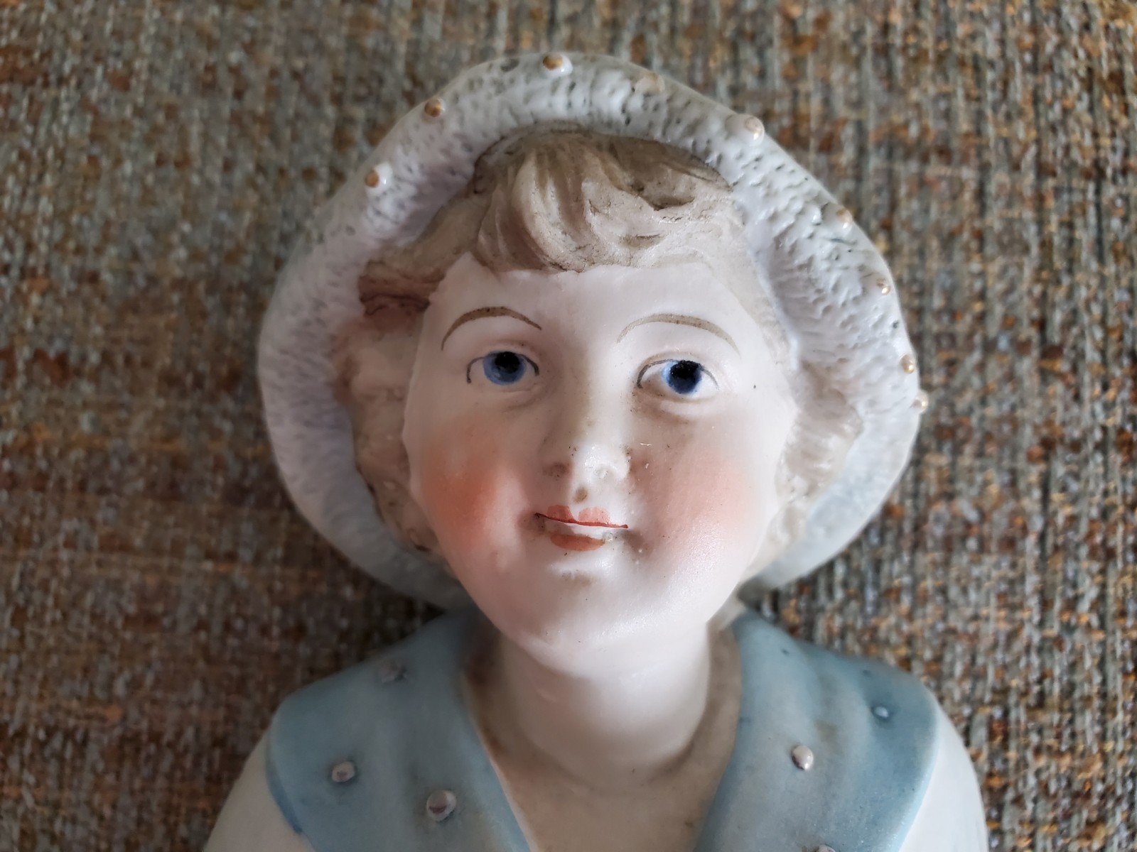 Antique German Bisque Porcelain 10″ Figurines Colonial Man & Woman Gold Trim
