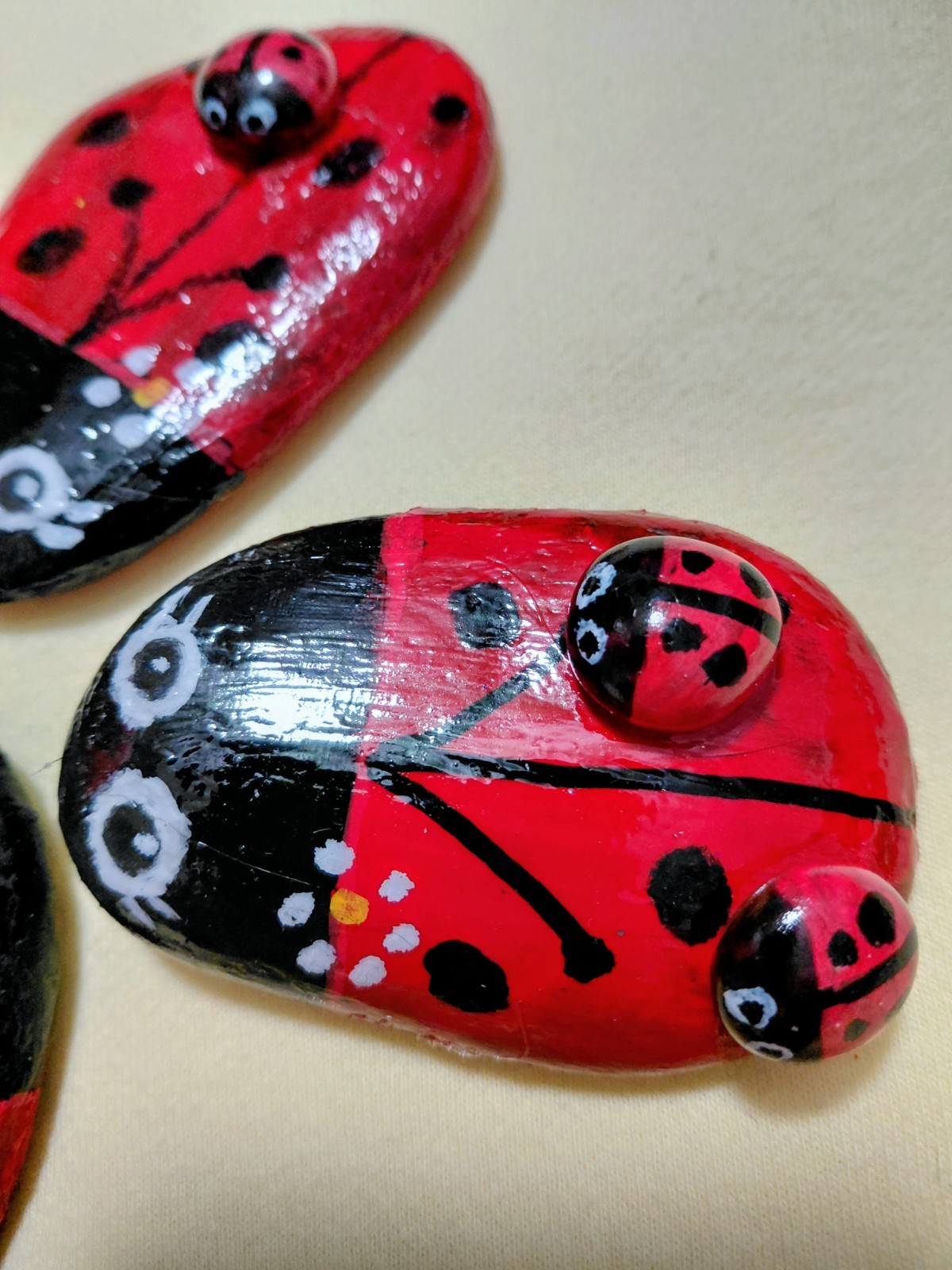 Hand-Painted Ladybugs With There Babies On Stones Aprox 2×3″