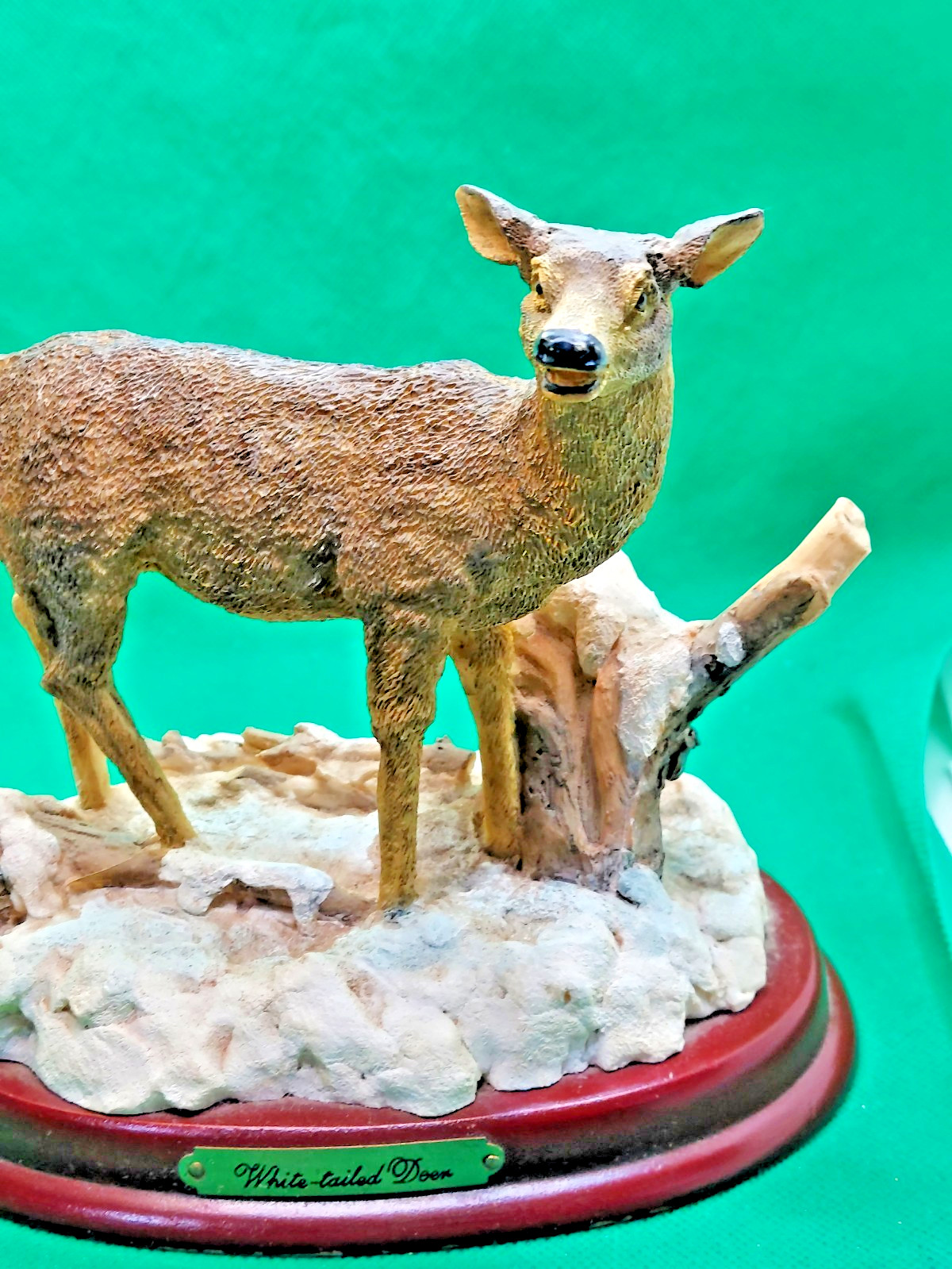 Marlo collection 1995 white tailed deer firgurine