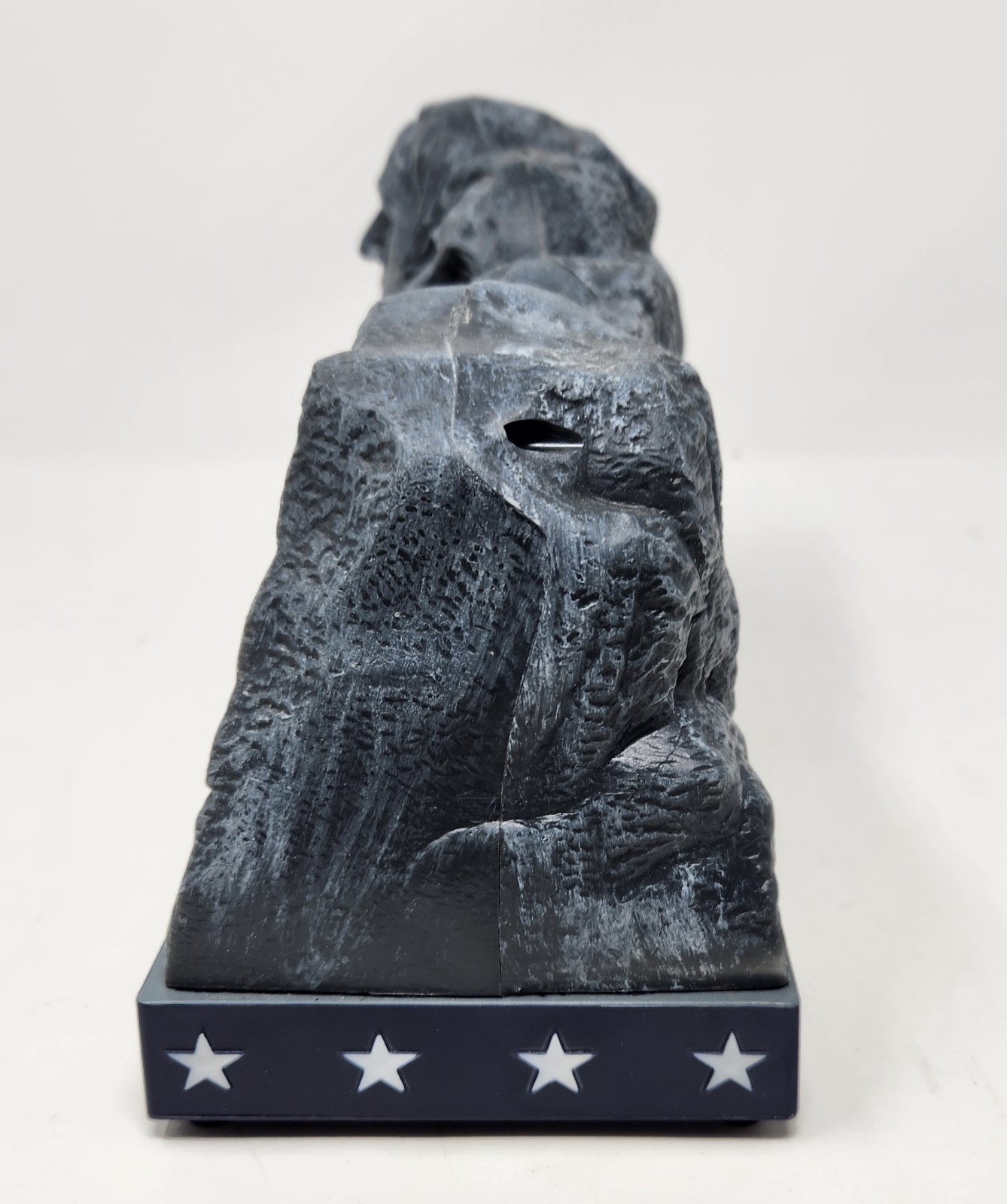 Singing Mt Rushmore “God Bless The USA” Lights Sounds Plastic Statue 4th Of July