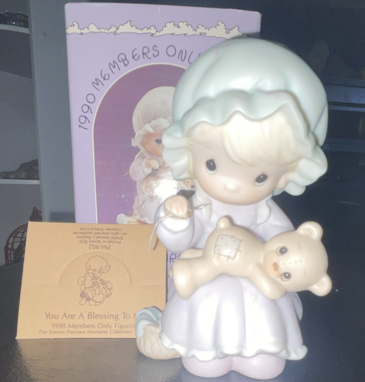 Precious Moments Special Edition Members Only 1990 “You Are A Blessing” PM-902