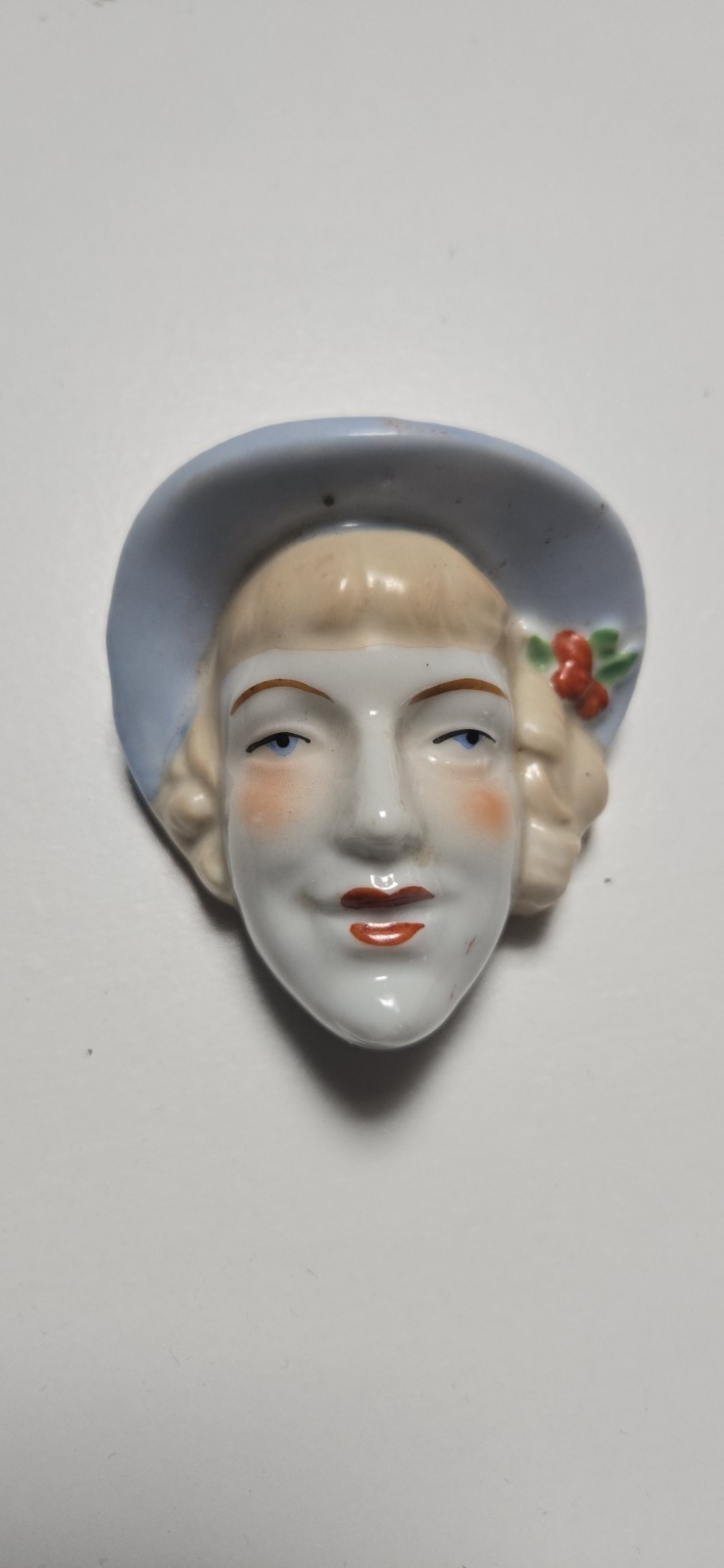 Antique Porcelain Women Lady Head Wall Hanging Decor – 3″ ~ Japan