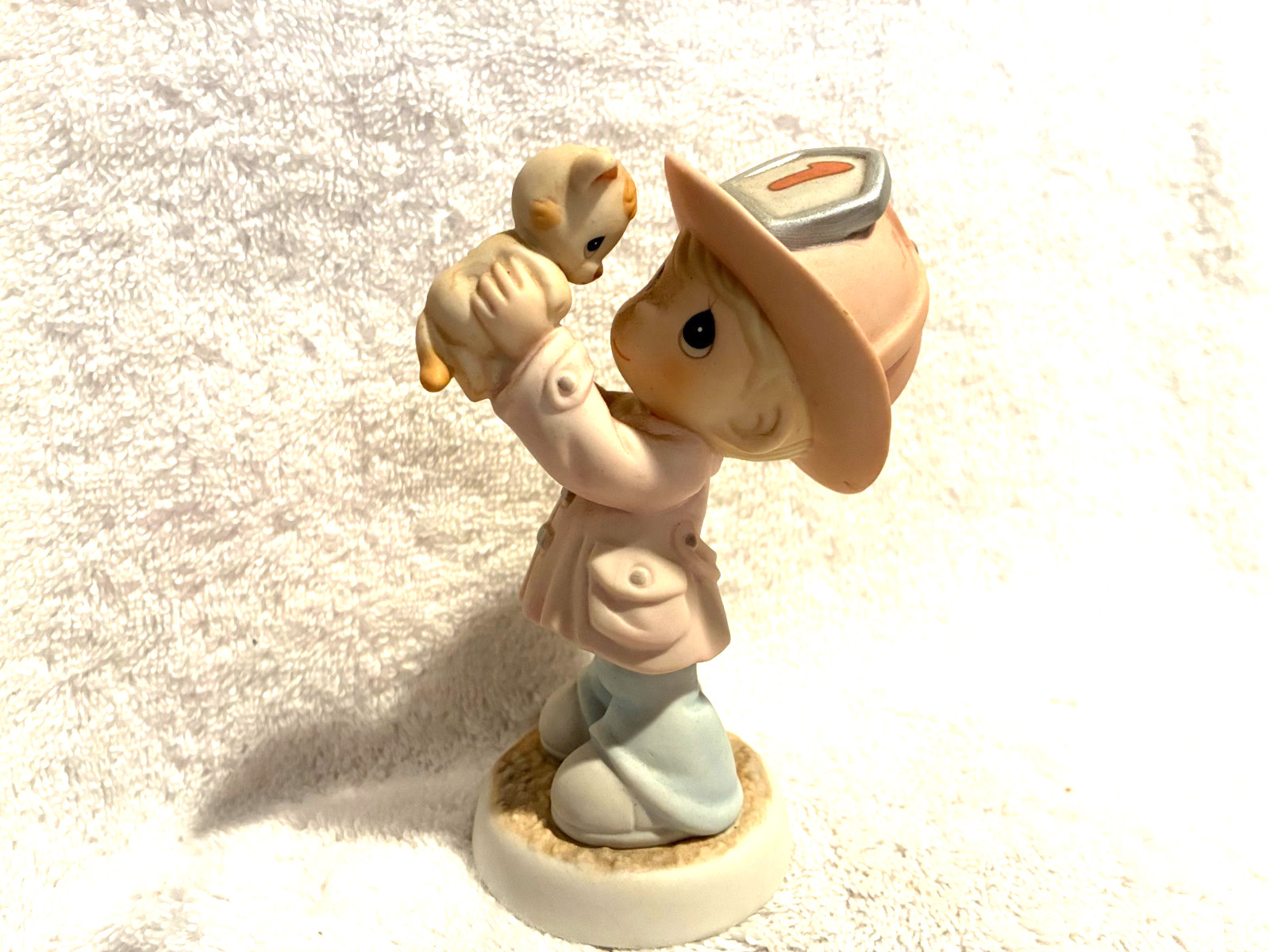 Precious Moments Fireman With Cat Everyday Hero 2003 4 3/4″ T x 3″