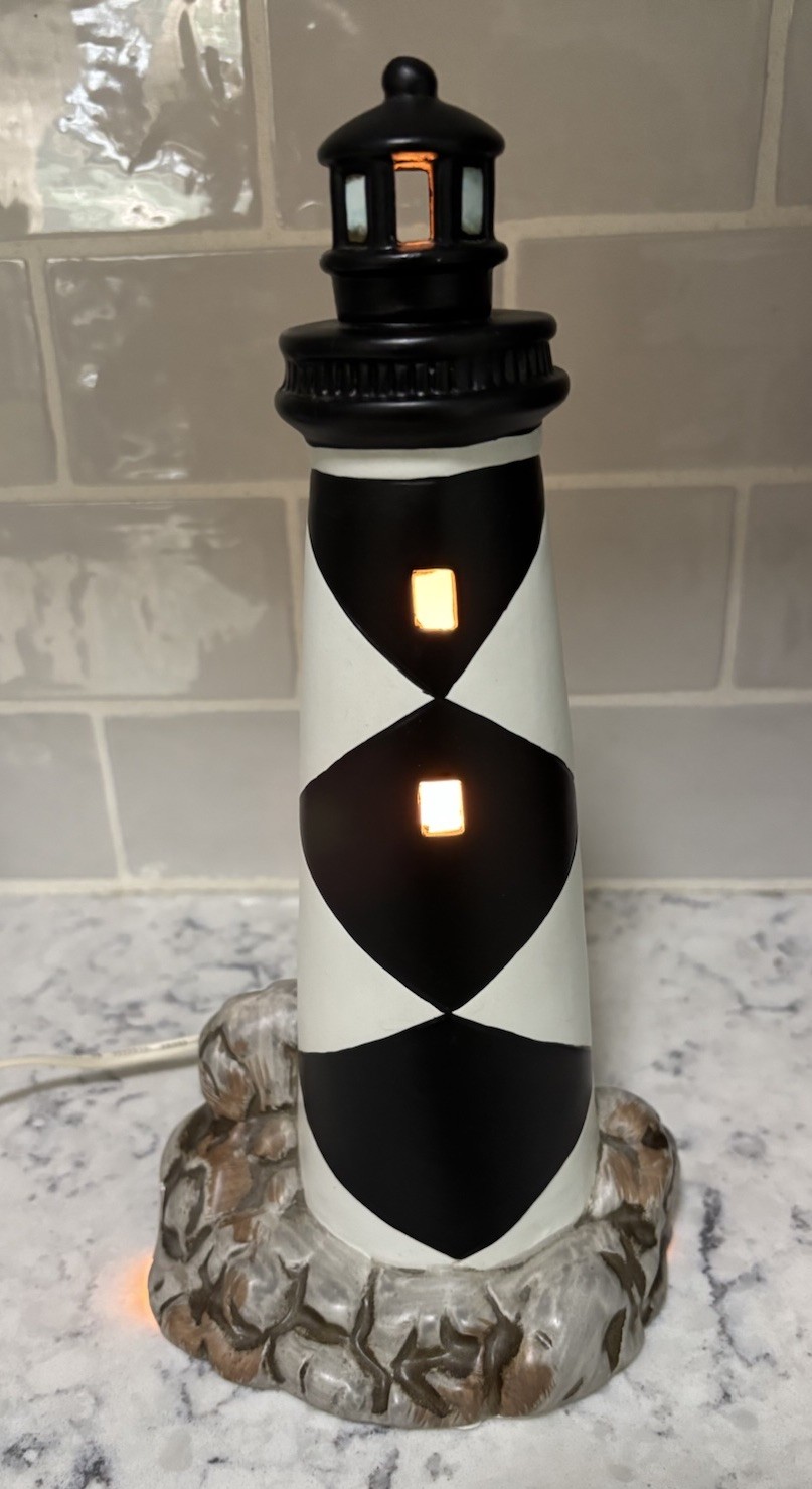 Lefton 1991 Working Lighthouse 1859 Cape Lookout Table Light Plug In Vintage