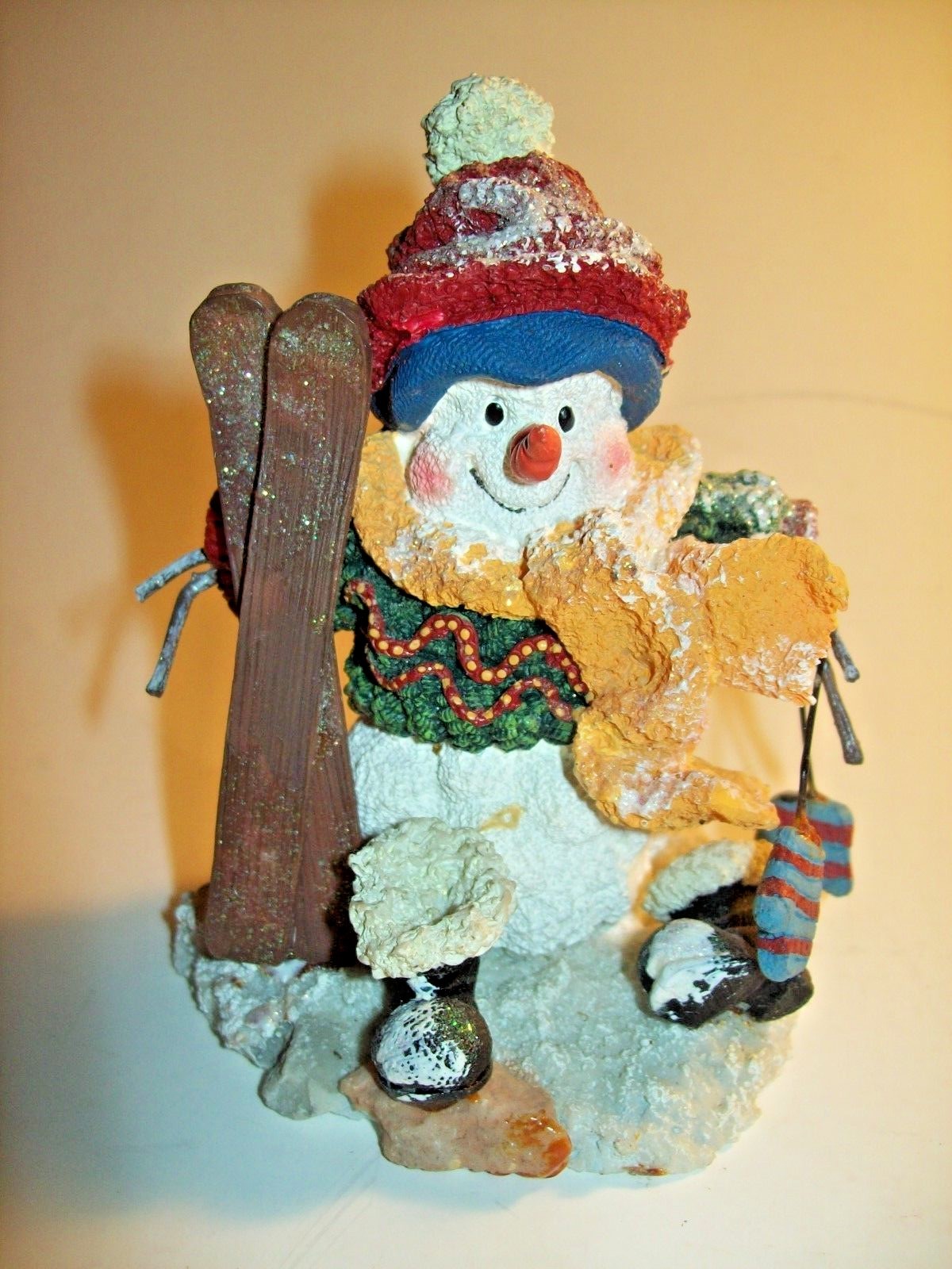Sparkly Ready to SKI Smiling SNOWMAN Figurine ~ Nice Gift for the Skier ~ Vtg