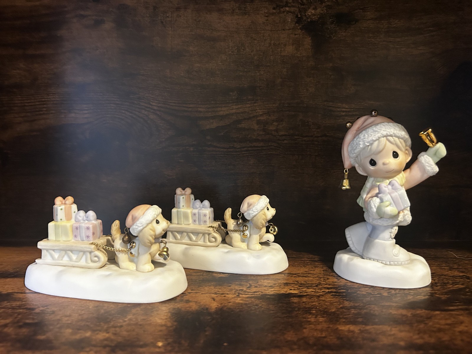 CHRISTMAS IN JULY! Precious Moments “Sleigh Bells Ring” #610012 – W/EXTRA SLEIGH