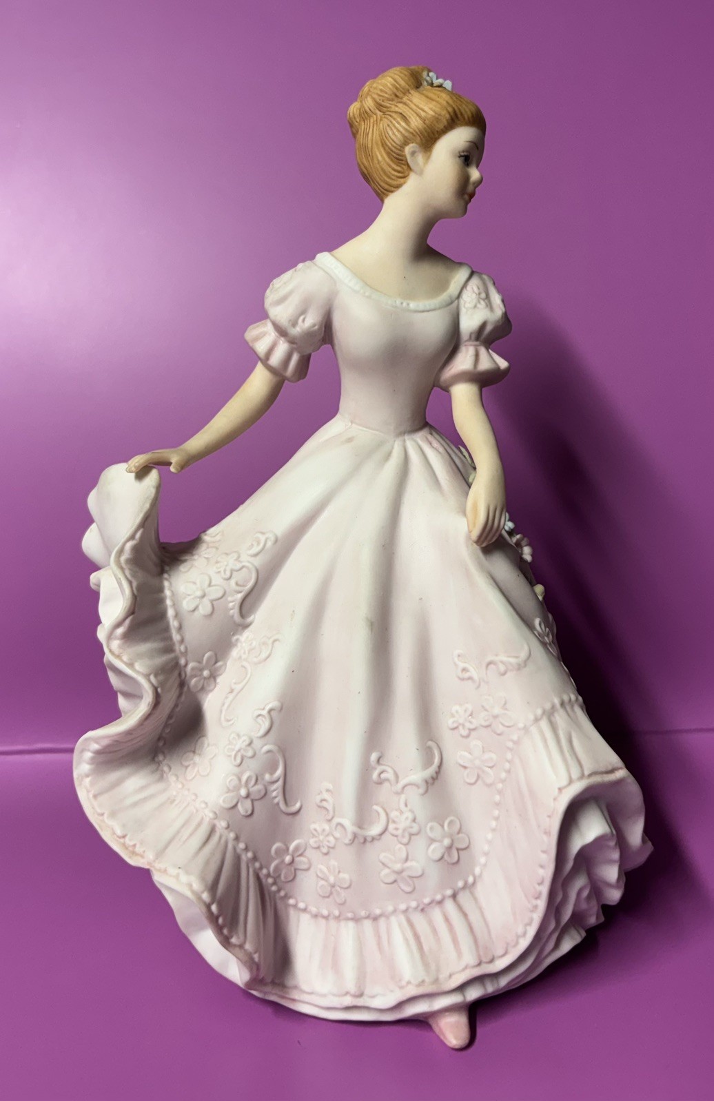 3 Vtg Home Interiors porcelain statues Pearl & Camille. Vtg HOMCO Lady Caroline