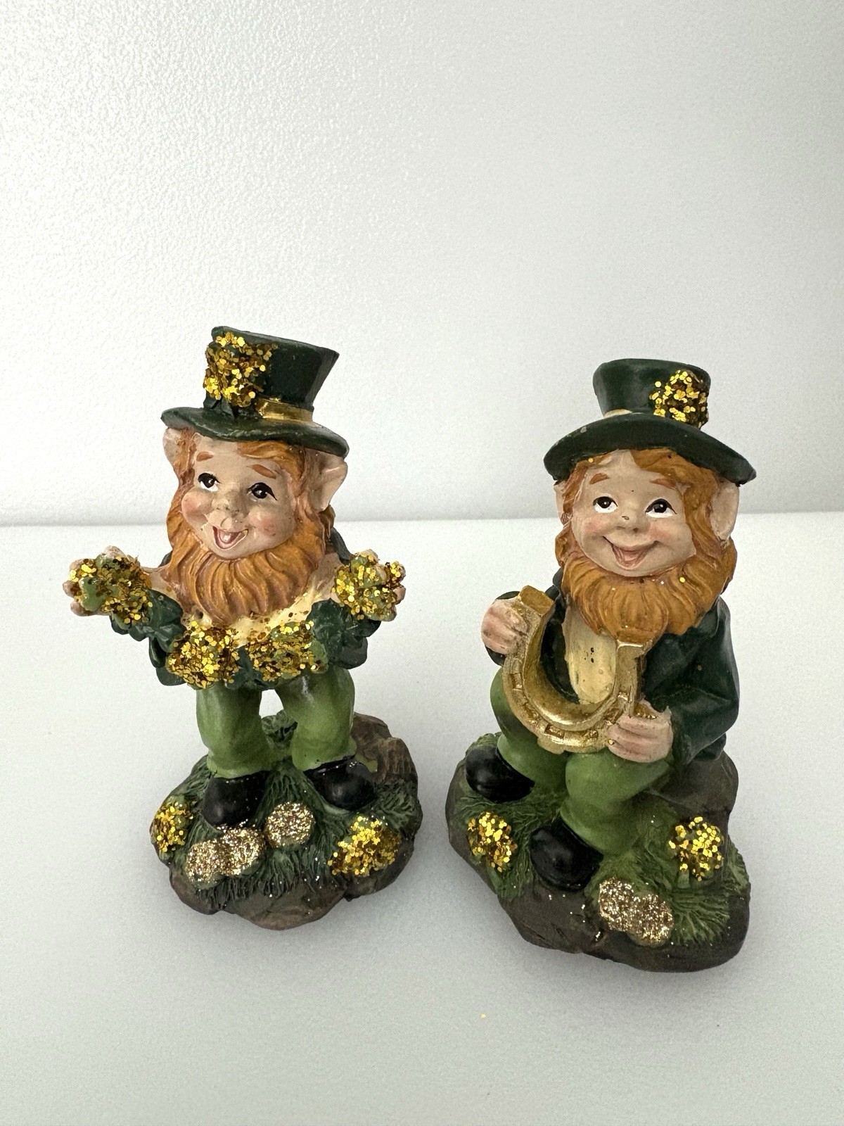 Lucky Irish Decor 2 Leprechaun Figurines Horseshoe Gold Coins Shamrocks 3”