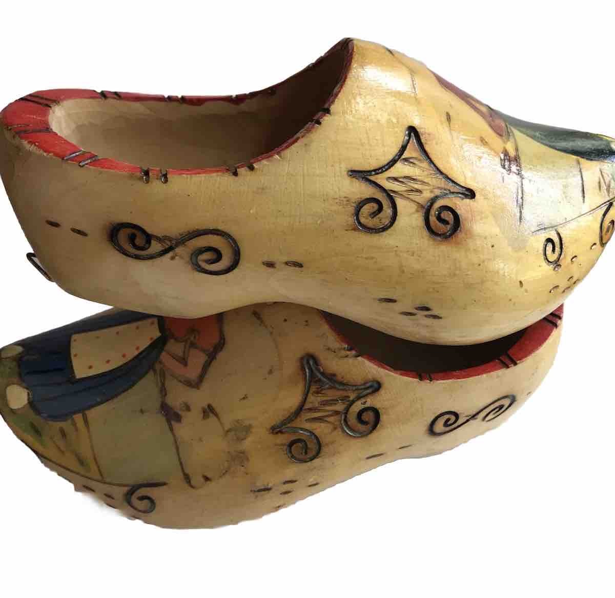 Pair Hand Painted Dutch Holland Wooden Clogs Shoes Souvenir Child Size Man+Woman