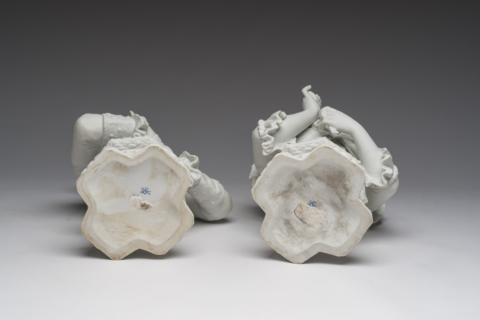 PAIR antique scheibe alsbach porcelain statue Louis XVI Marie Antoinette bust