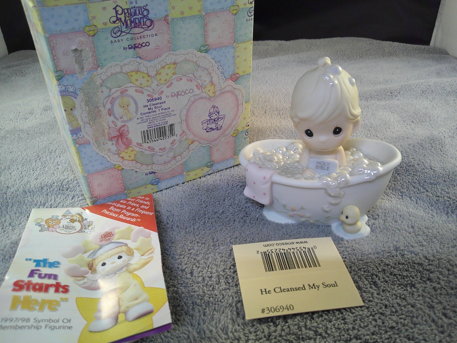 Precious Moments He Cleansed My Soul Baby in Bathtub Figurine 306940 sword sym