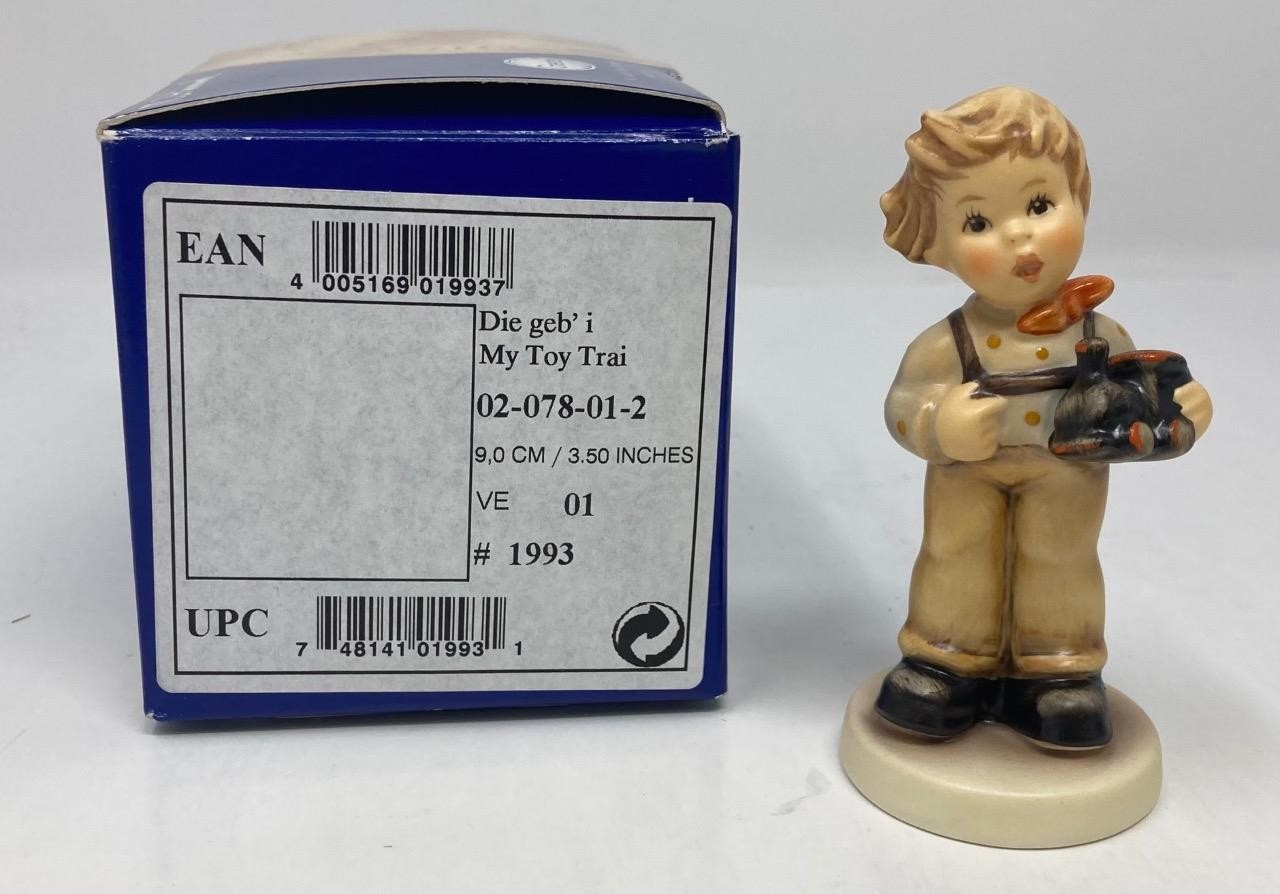 Hummel Figurine My Toy Train HUM 2078 TMK8 3 1/2″ Tall in Original Box