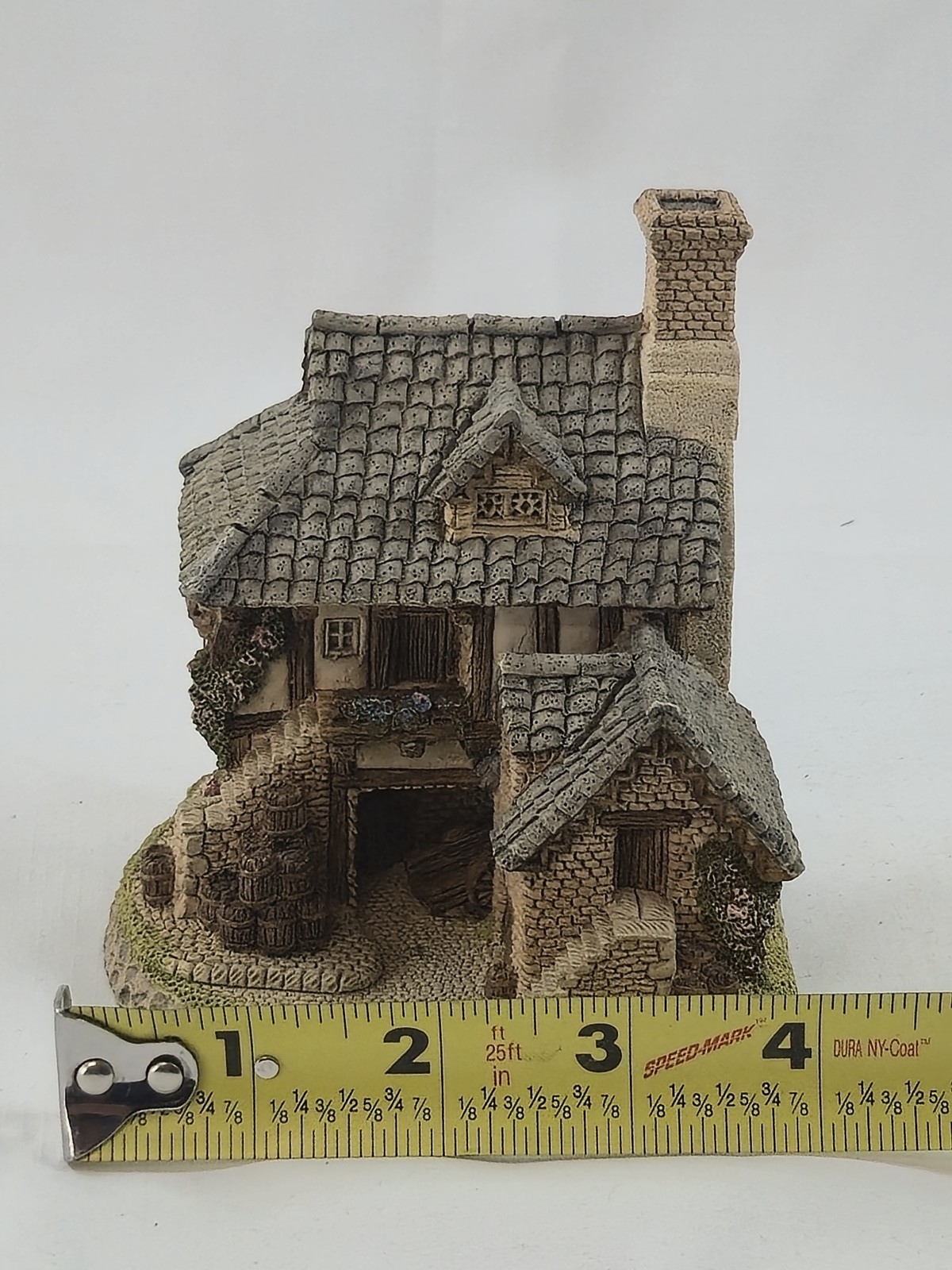 David Winter Cottages “Coopers Cottage” 1985