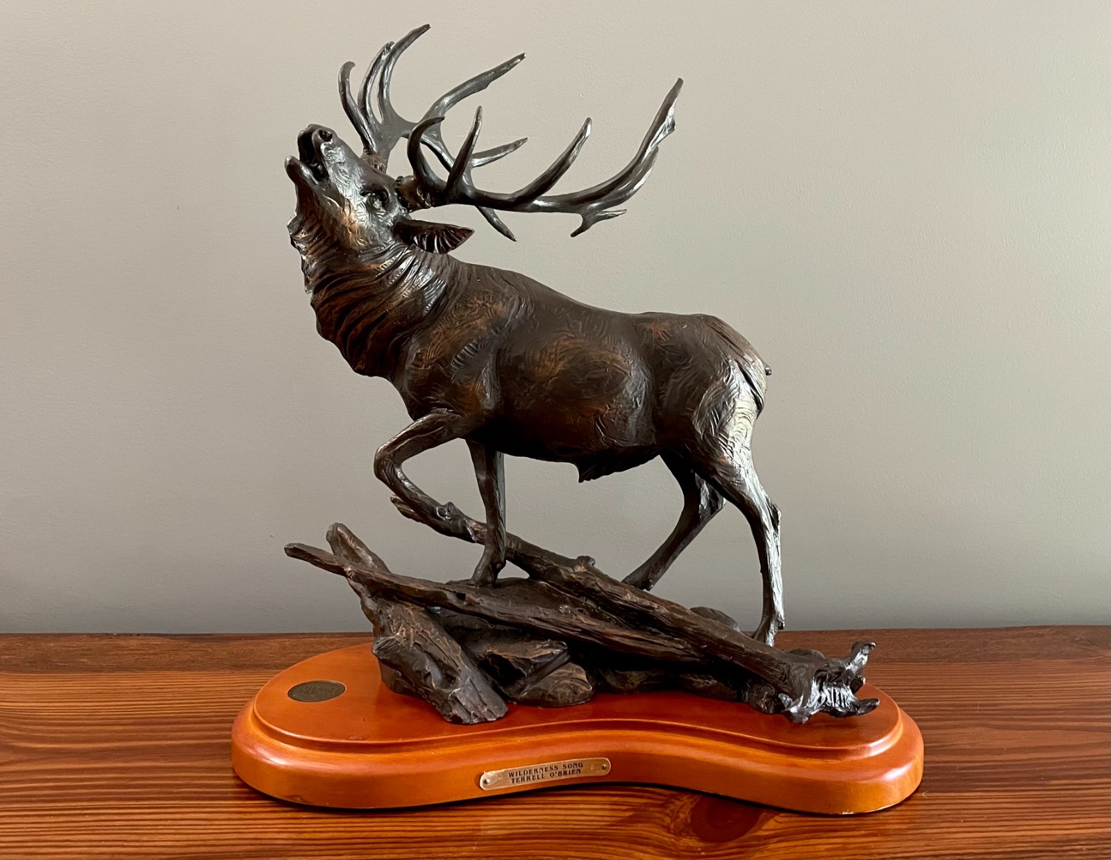 30th Anniv. NWTF Terrel O’Brien Wilderness Song Bull Elk Antlers Wildlife Statue