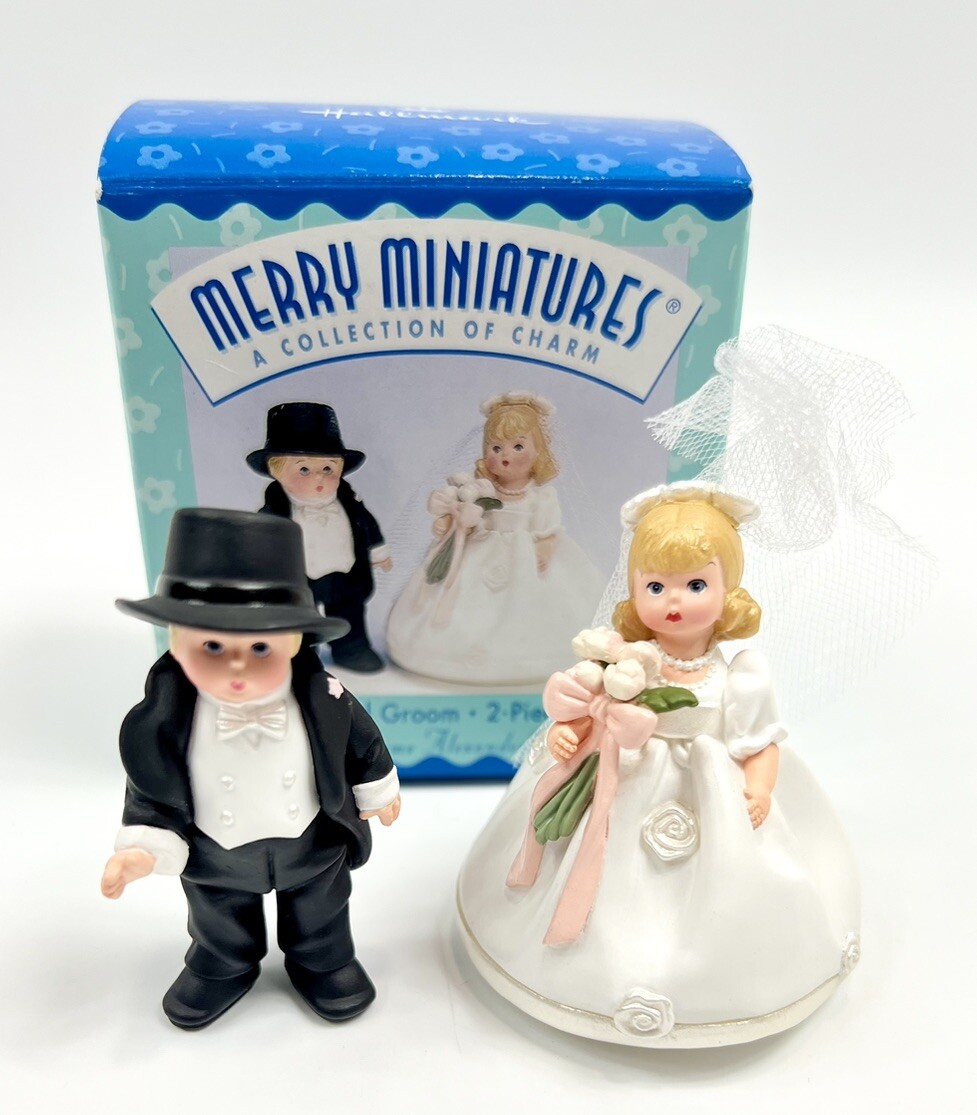 Hallmark Merry Miniatures Bride and Groom Madame Alexander 2 Piece Set 1998