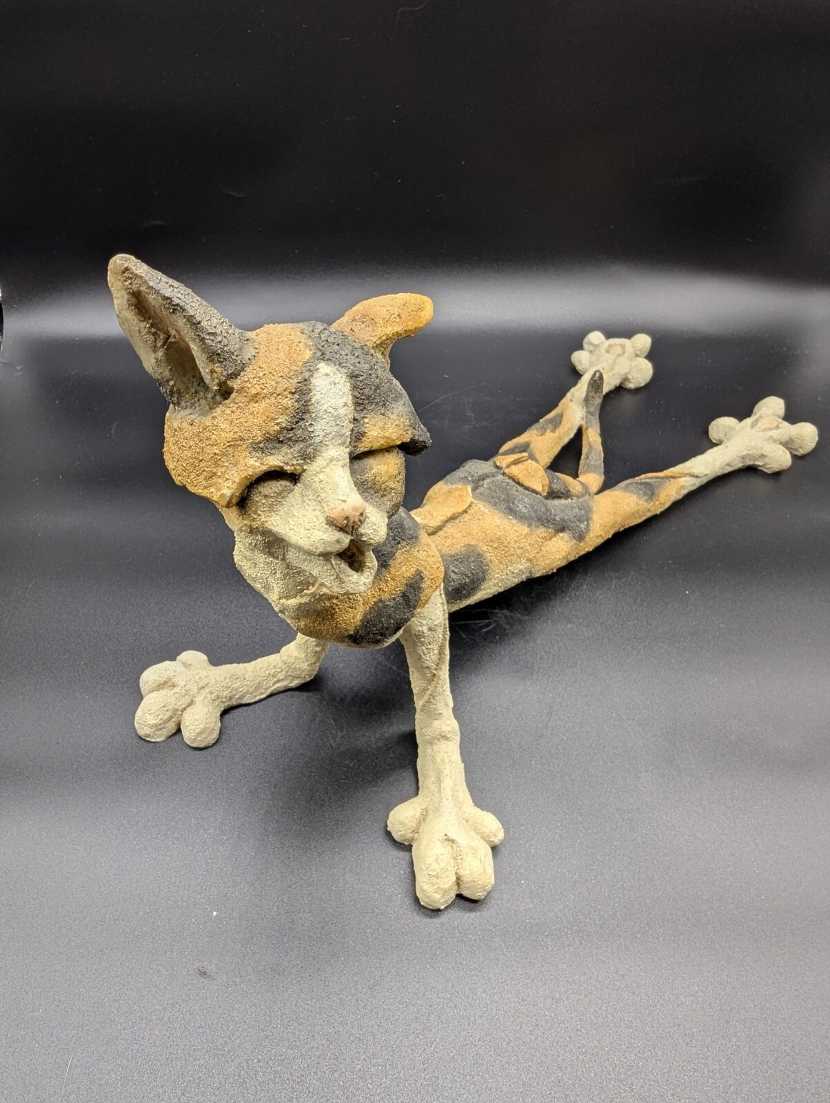 A Breed Apart #70413 Pickles Yoga Cat Kool Katz Country Artists Stretching