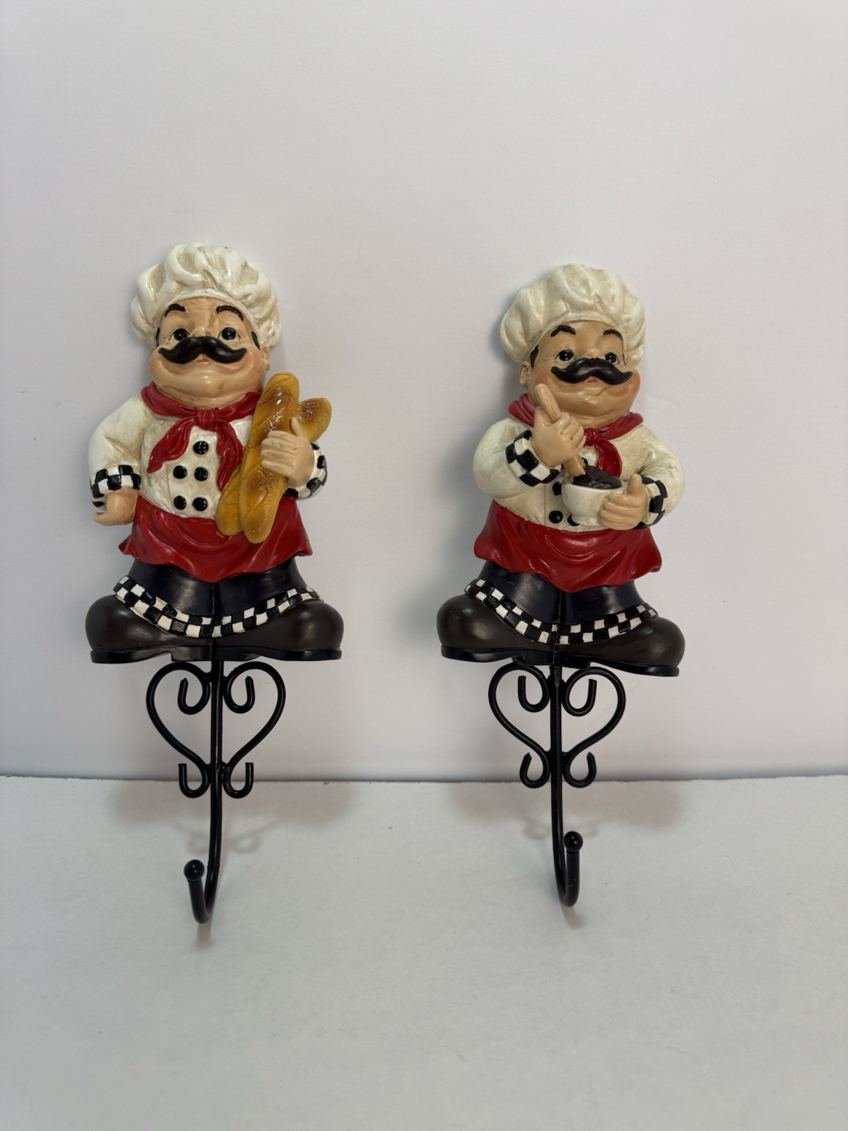 Interesting Chef Figurine 6″ F/Towel Hanger W/Hook. Good Kitchen Decoration