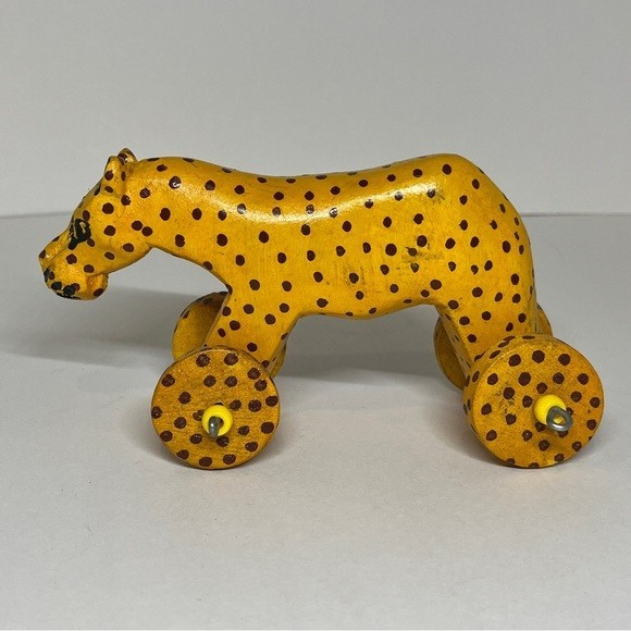 Toy Figure Cheetah Wooden Wood Hand Carved Painted On Wheels Folk Art African