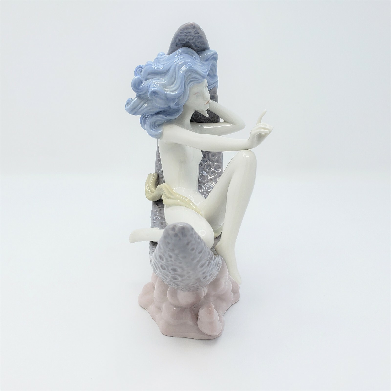 Lladro Moon Glow Girl Lady Woman Sitting on Moon 1436 Retired