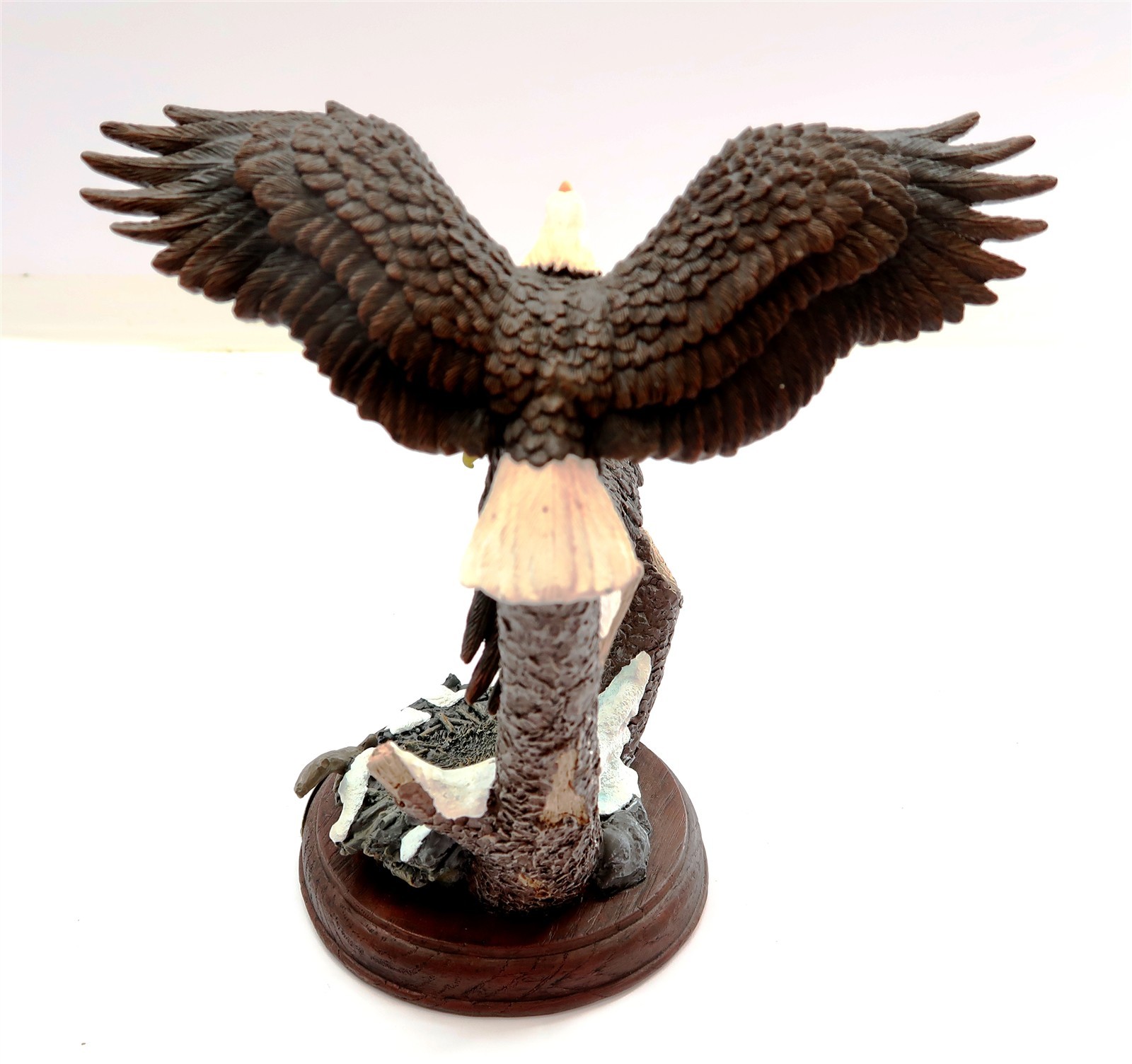 Bradford Exchange WINTER’S WONDERS Protectors Of The Nest Collection BALD EAGLES