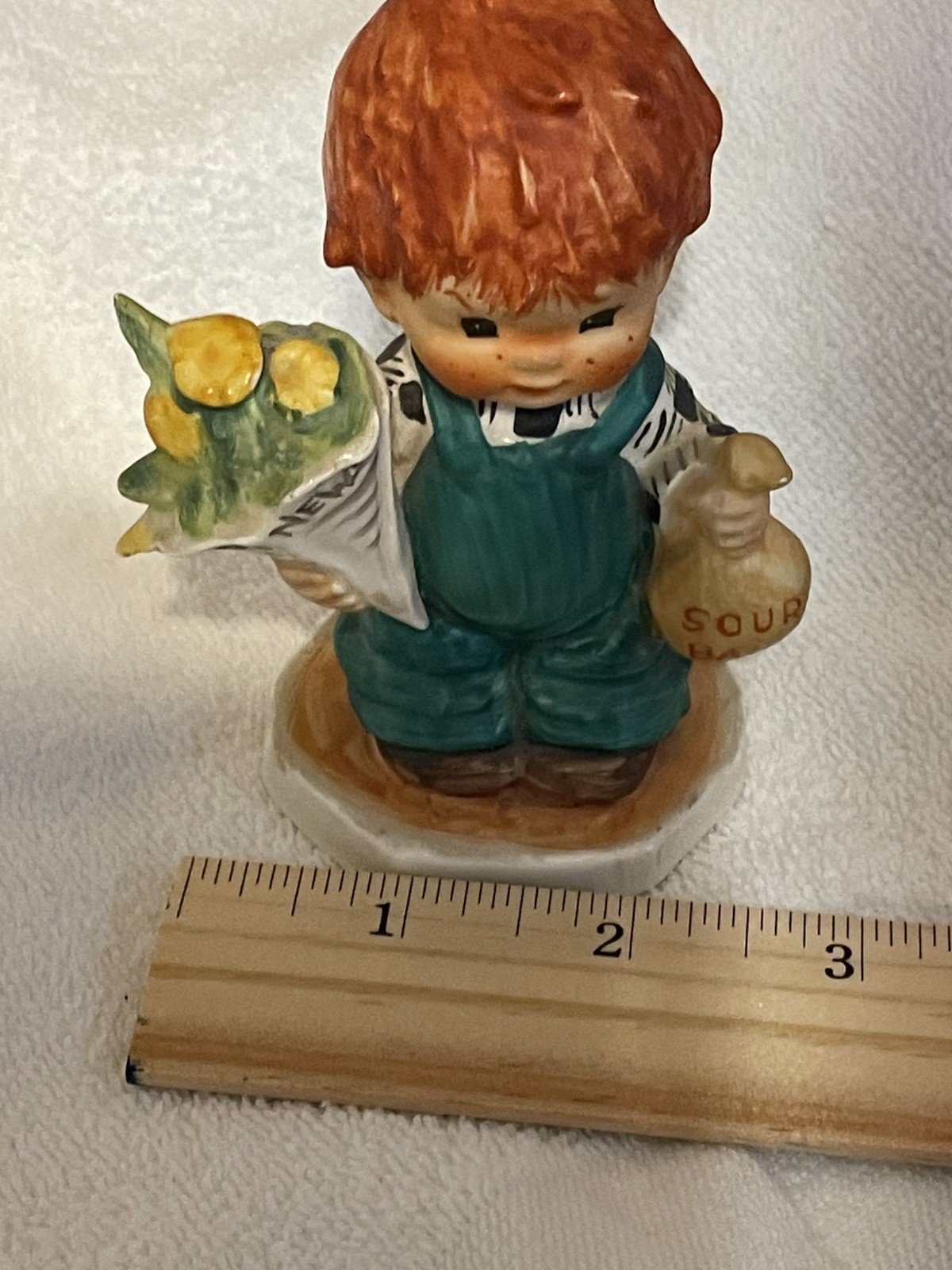 Goebel Redheads “Good News” figurine (BYJ 26)