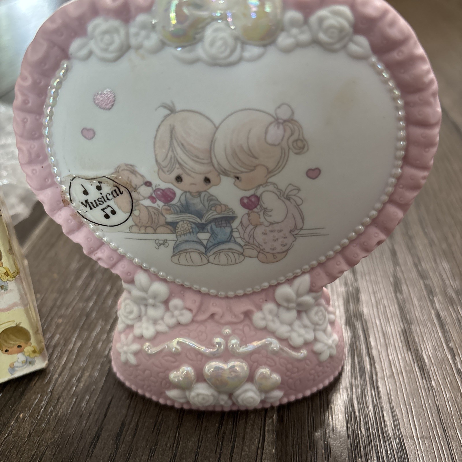 Precious Moments 2 Kids With Puppy Musical Plaque. W/ Box. 296651