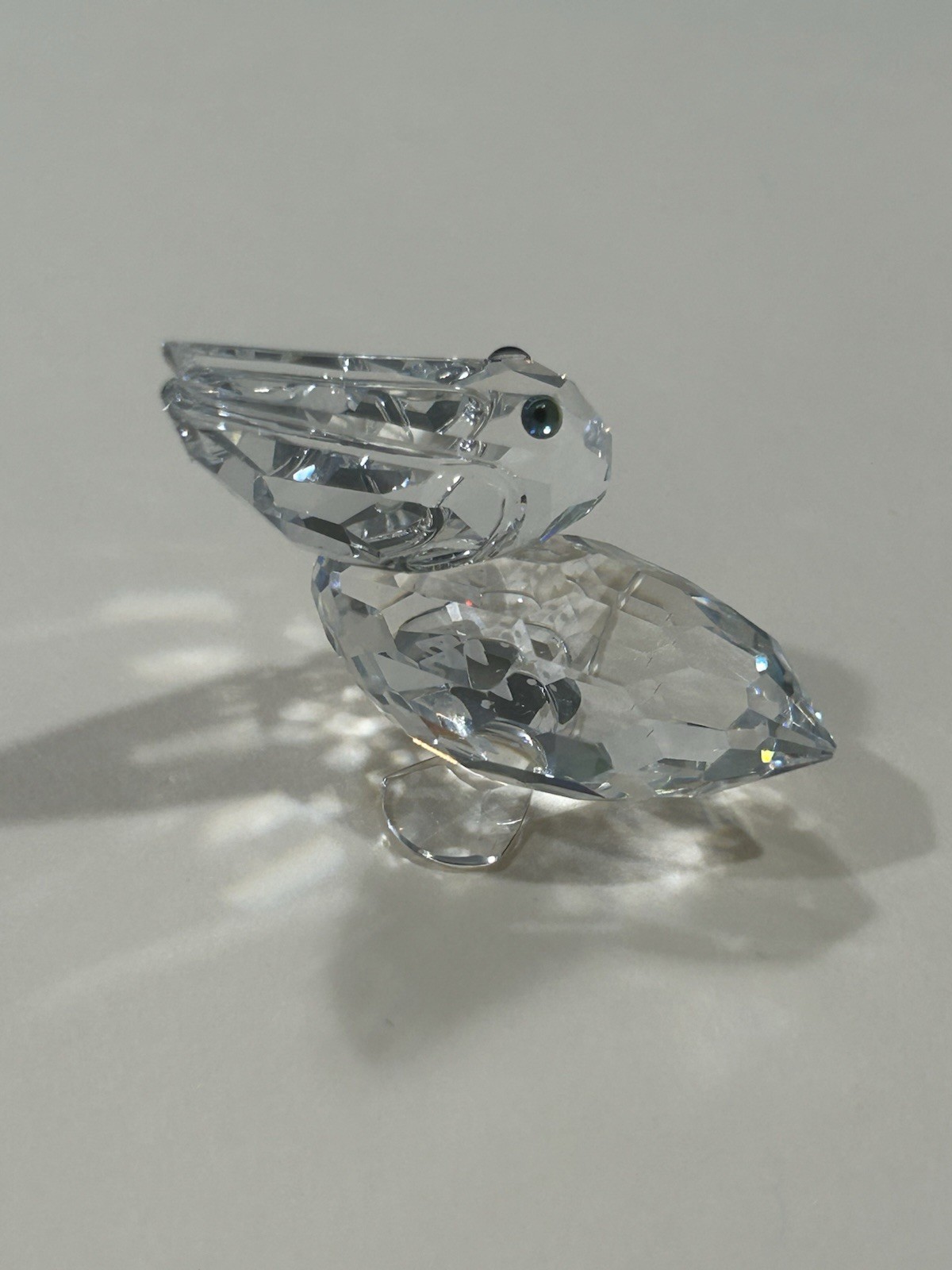 Swarovski Crystal Pelican Figurine Beauties of the Lake Green Eyes Retired