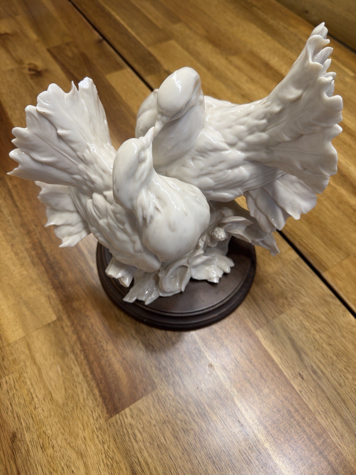1980s Kissing Doves Figurine G Armani Italy 10in