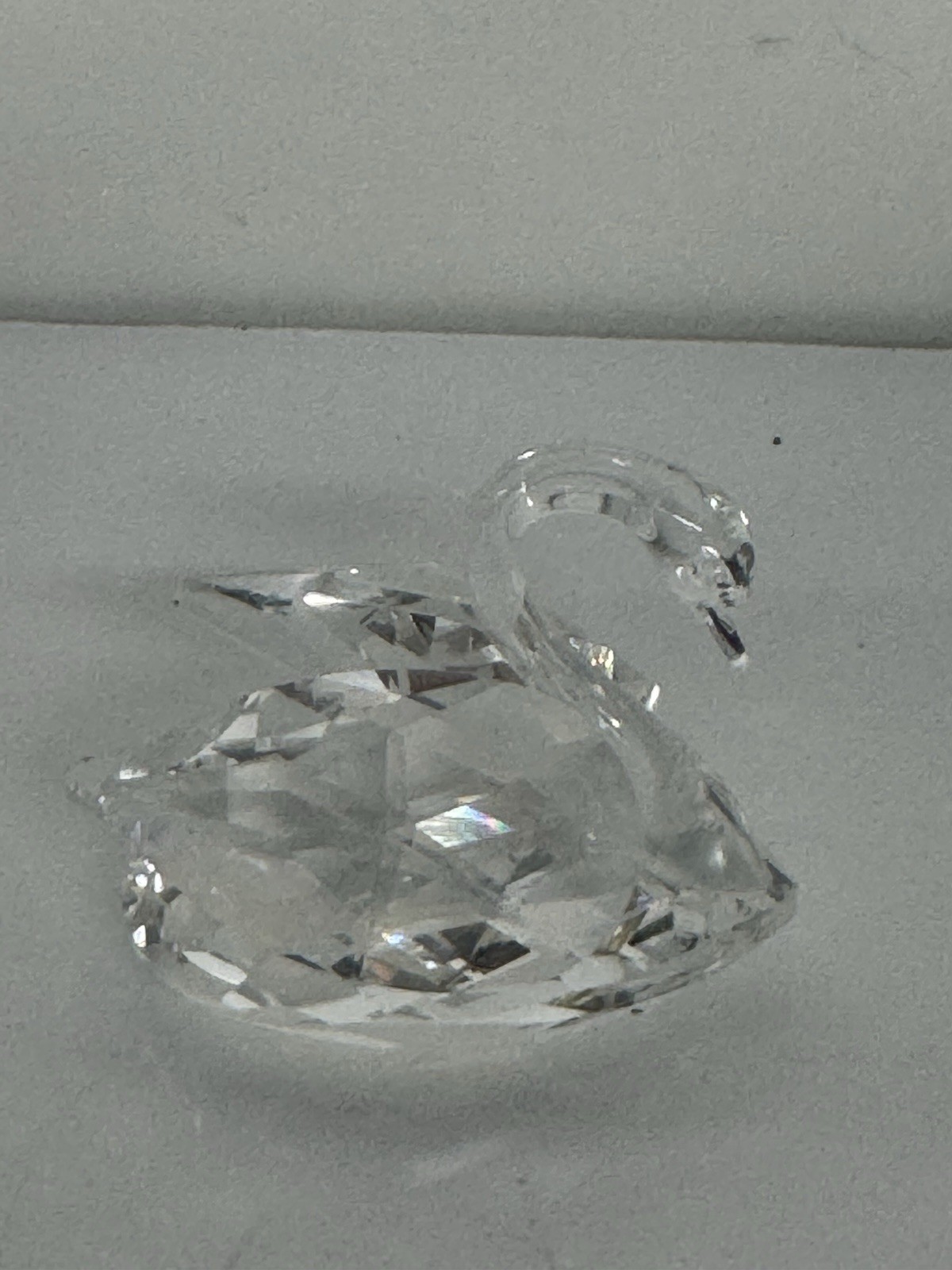 Swarovski Crystal SWAN Small 2″ x 1-3/8″ Figurine