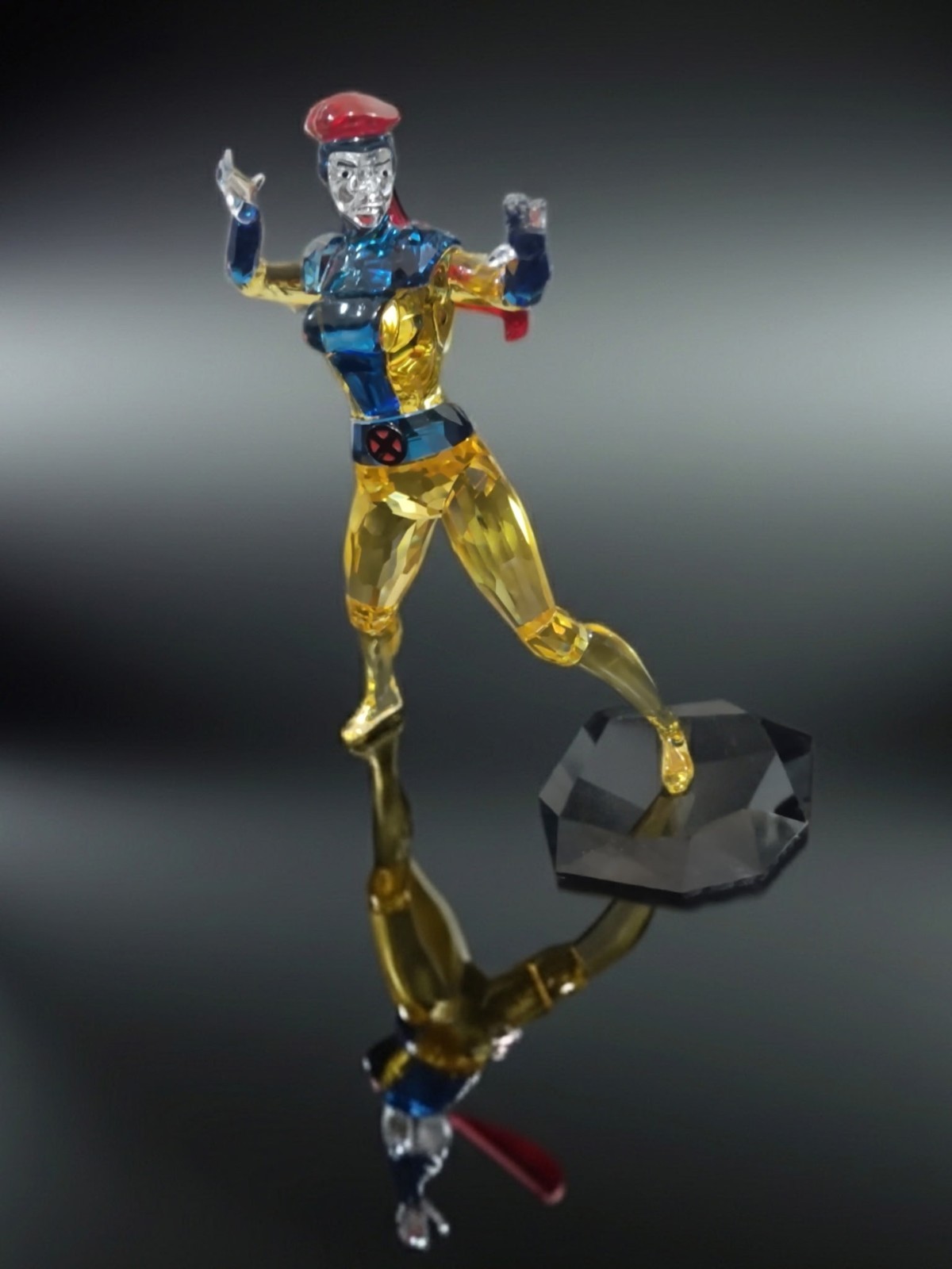 SWAROVSKI CRYSTAL X-MEN JEAN GREY 5732529.NEW IN BOX.