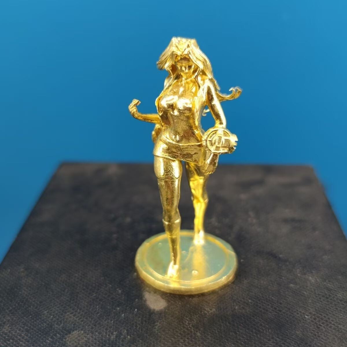 Brass sexy fashion shorts beautiful girl animation anime model decorations