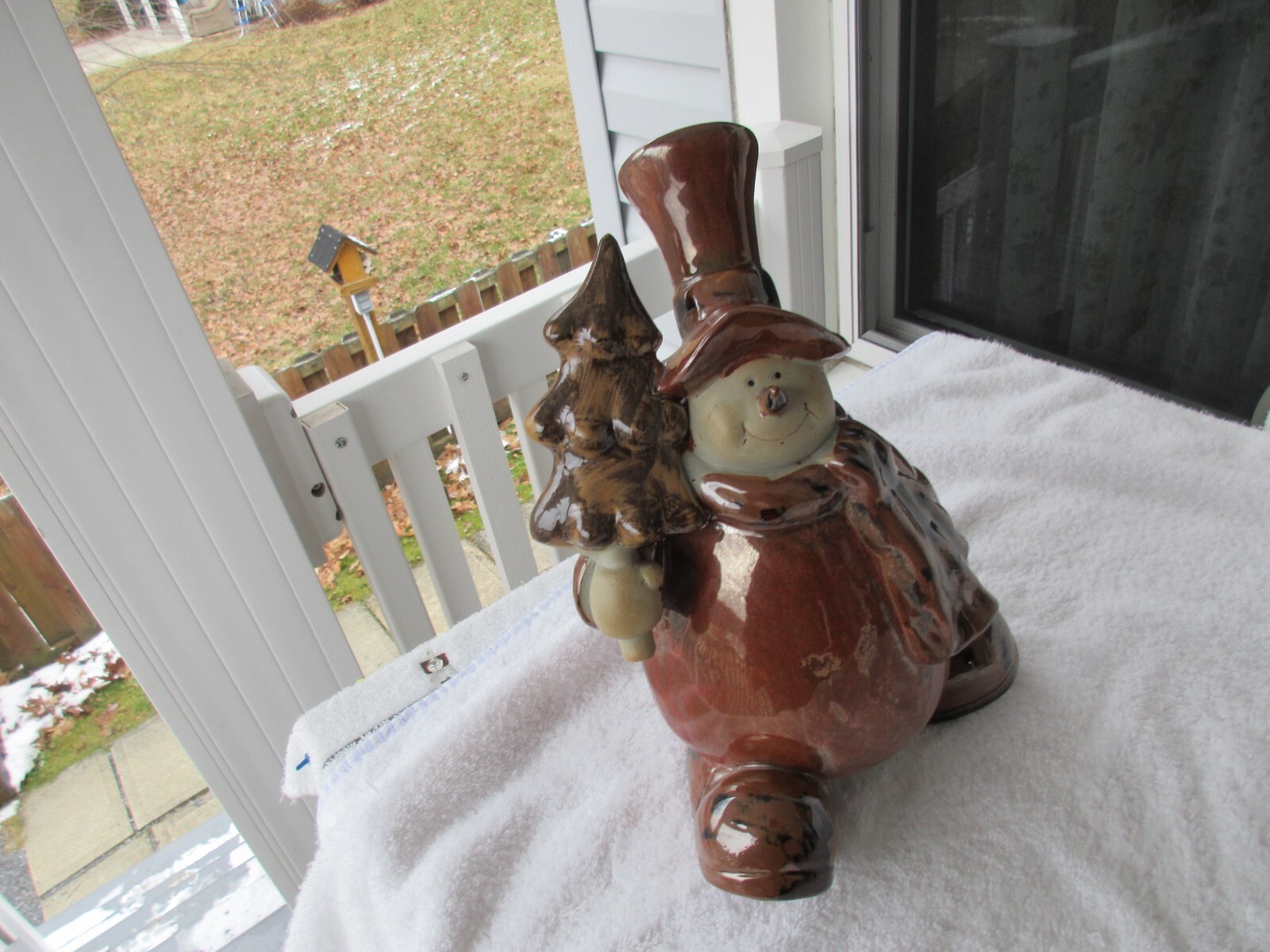 VTG Lg Christmas Statue/Figurine Art Pottery Snowman Tree Glossy Winter Decor