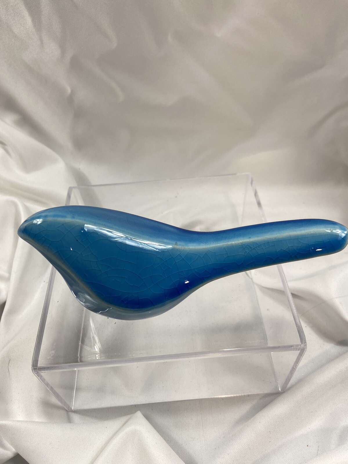 Modern Minimalist Style Blue Ceramic Bird Figurine