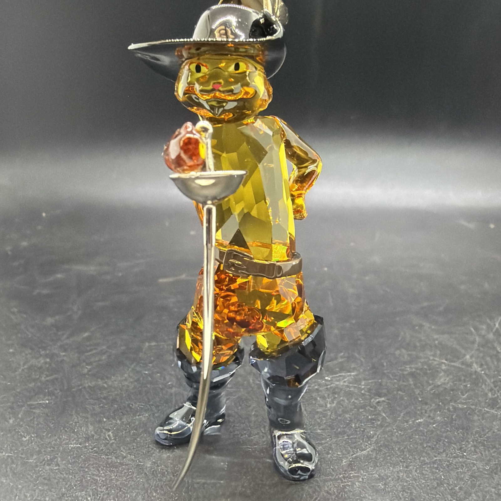 Swarovski Crystal Shrek PUSS IN BOOTS Figurine 5720460