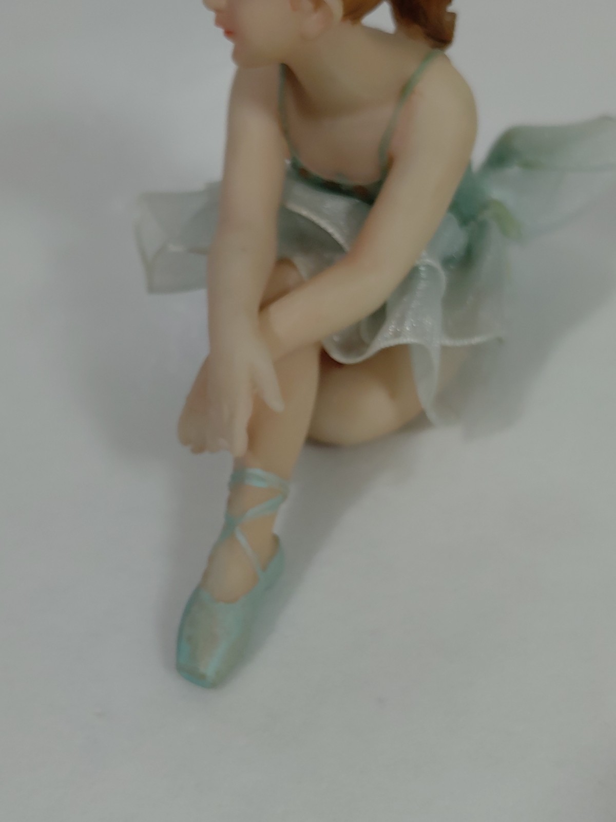 Lot-3 Poly Resin Seated Ballerina Dancer Girls w Beautiful Tutu- 4” X 3.5 *Read*