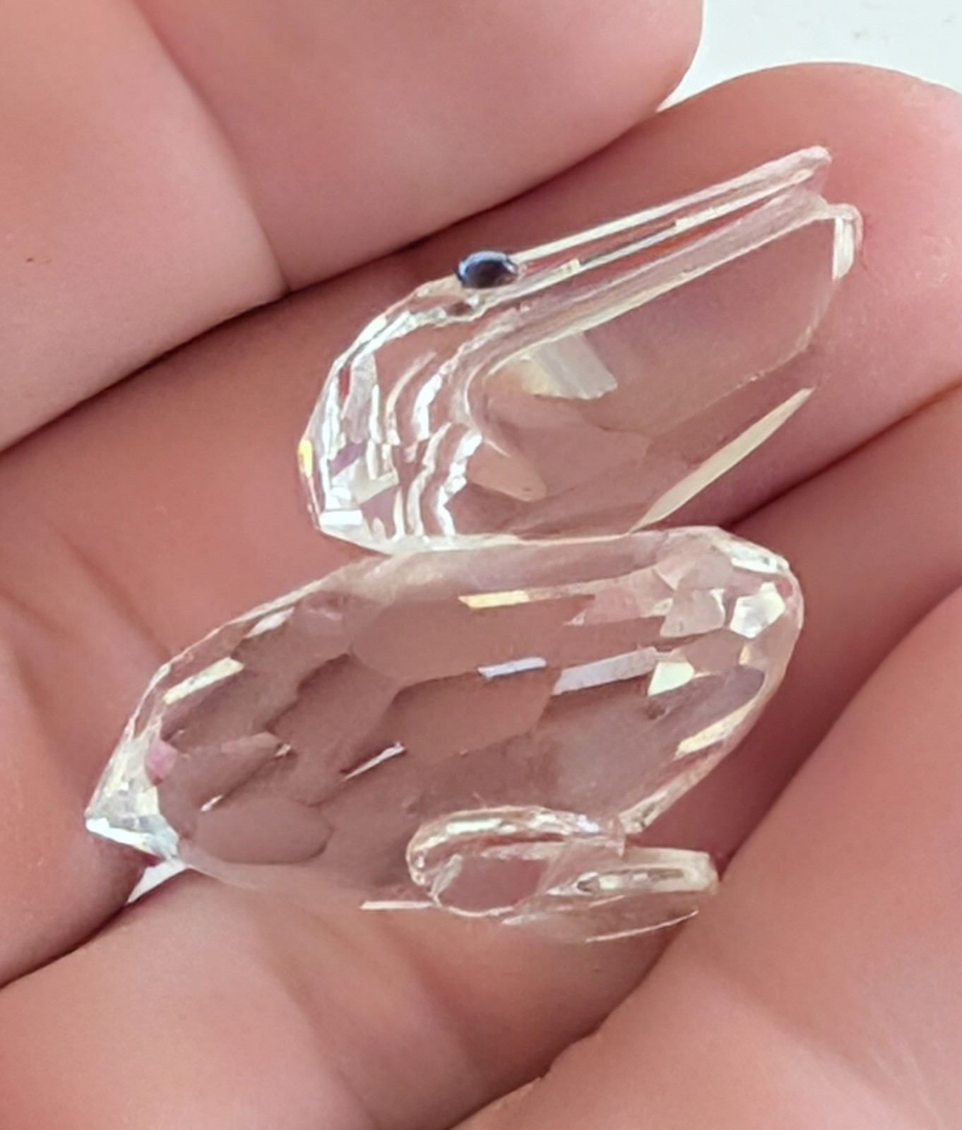 Swarovski Crystal Pelican #7679 Ocean Sea Bird Mini Figurine 1″ Tall x 1.5″ Wide