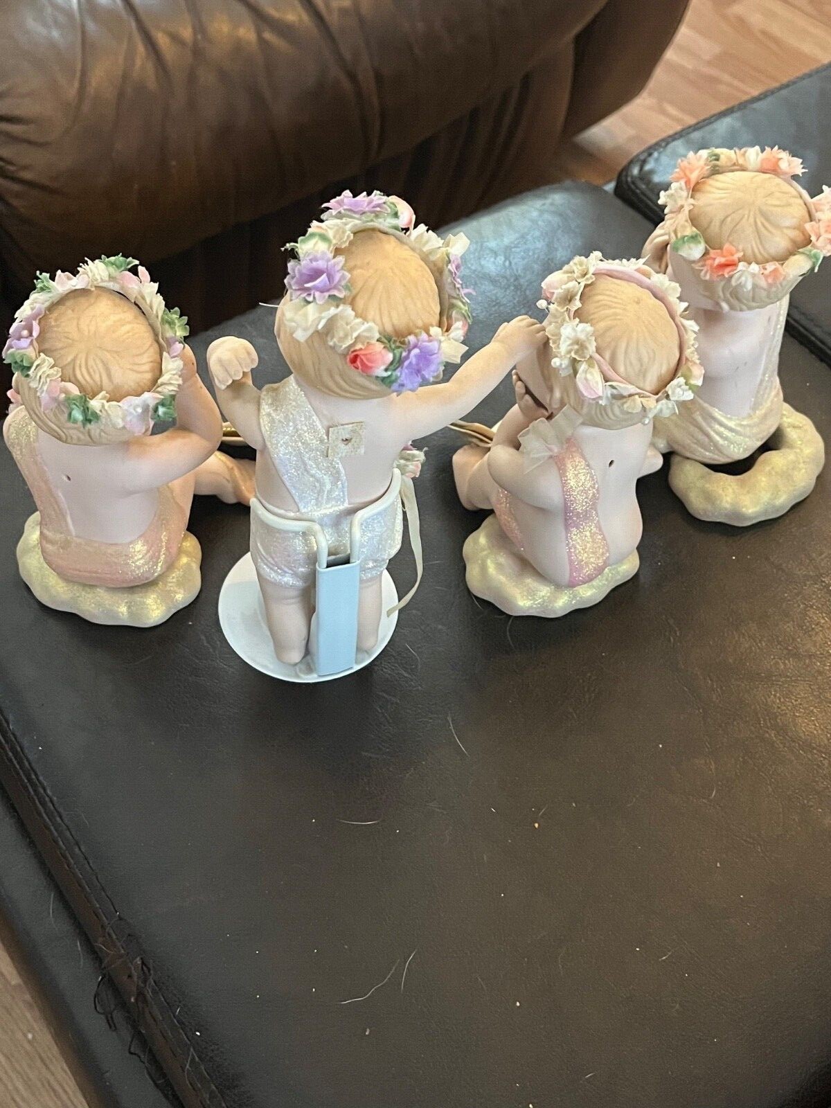 🔥 Hamilton Collection 4 Piece Porcelein Figurine Lot. No Boxes. Nice Condition.