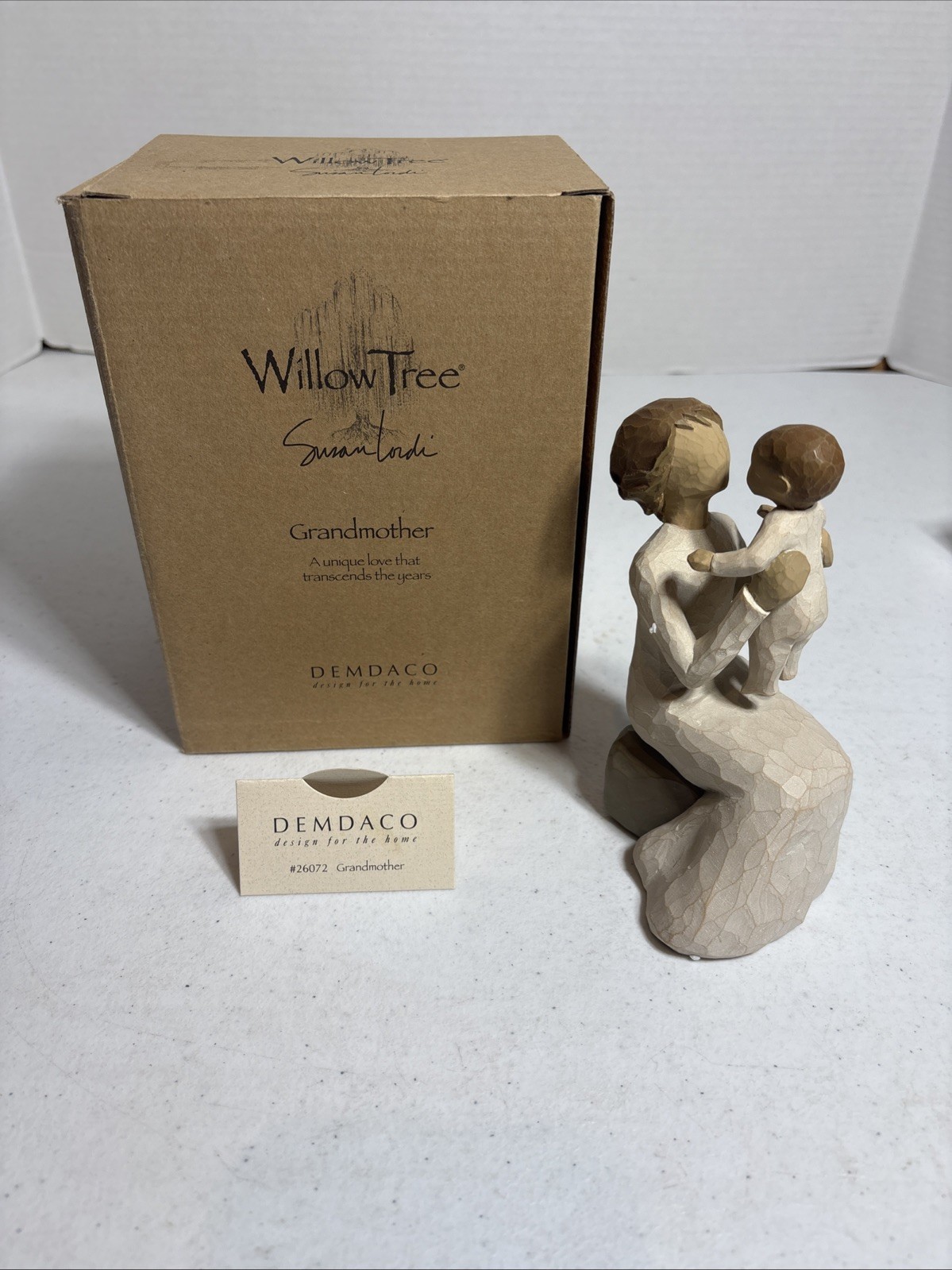 Willow Tree Grandmother 26072 New