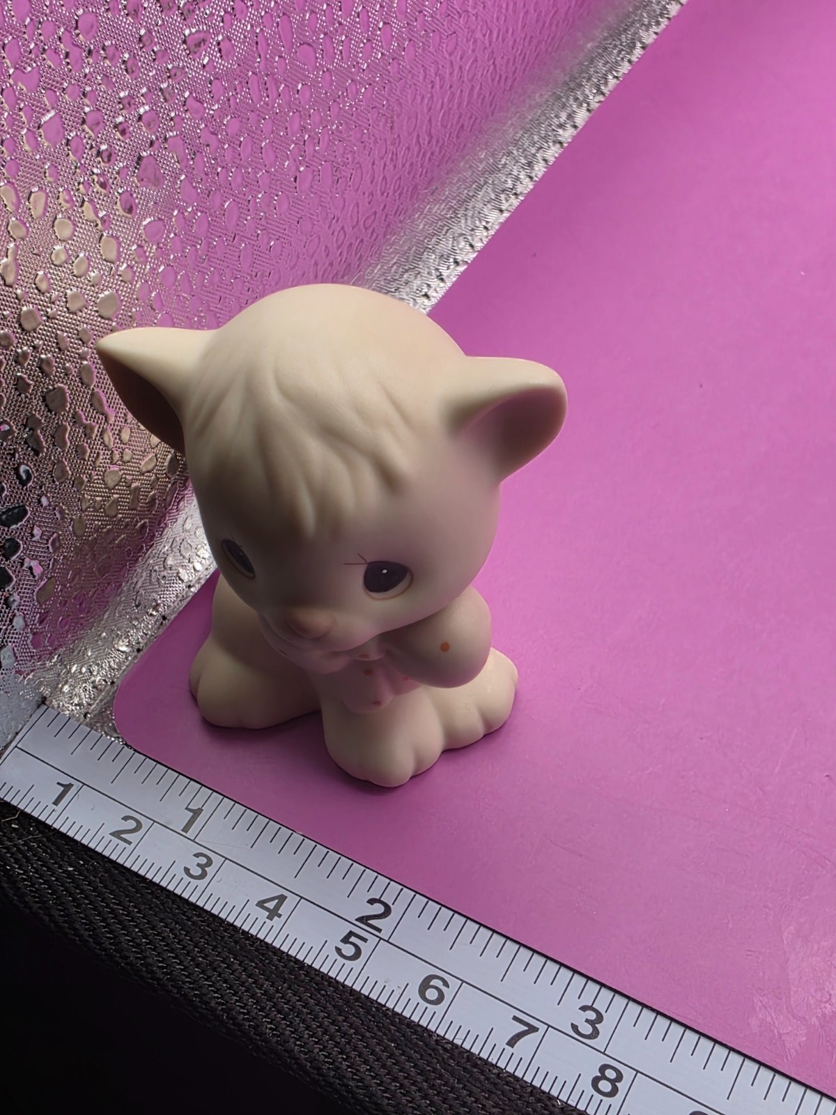 Precious Moments Figurine “Animal” SAMUEL J BUTCHER 1982 ENESCO E-9267D
