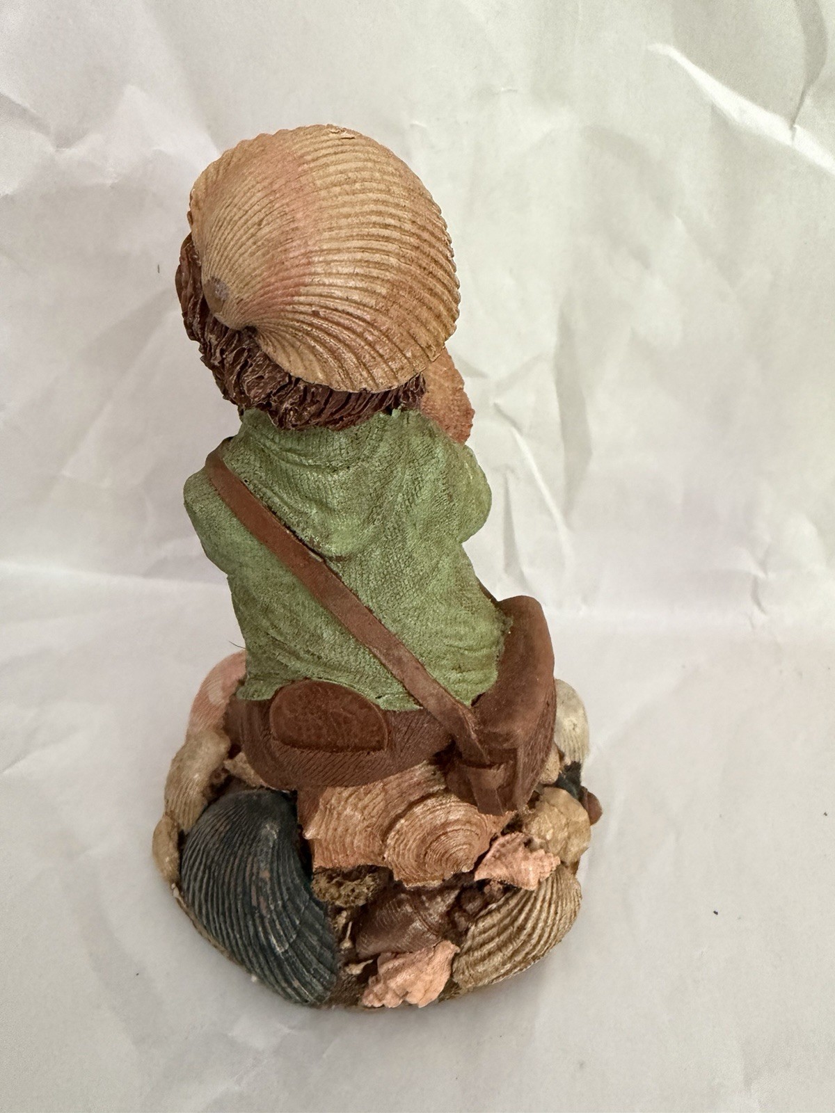 Tom Clark Shelby Seashell And Ocean/Beach Theme By Cairn Studio