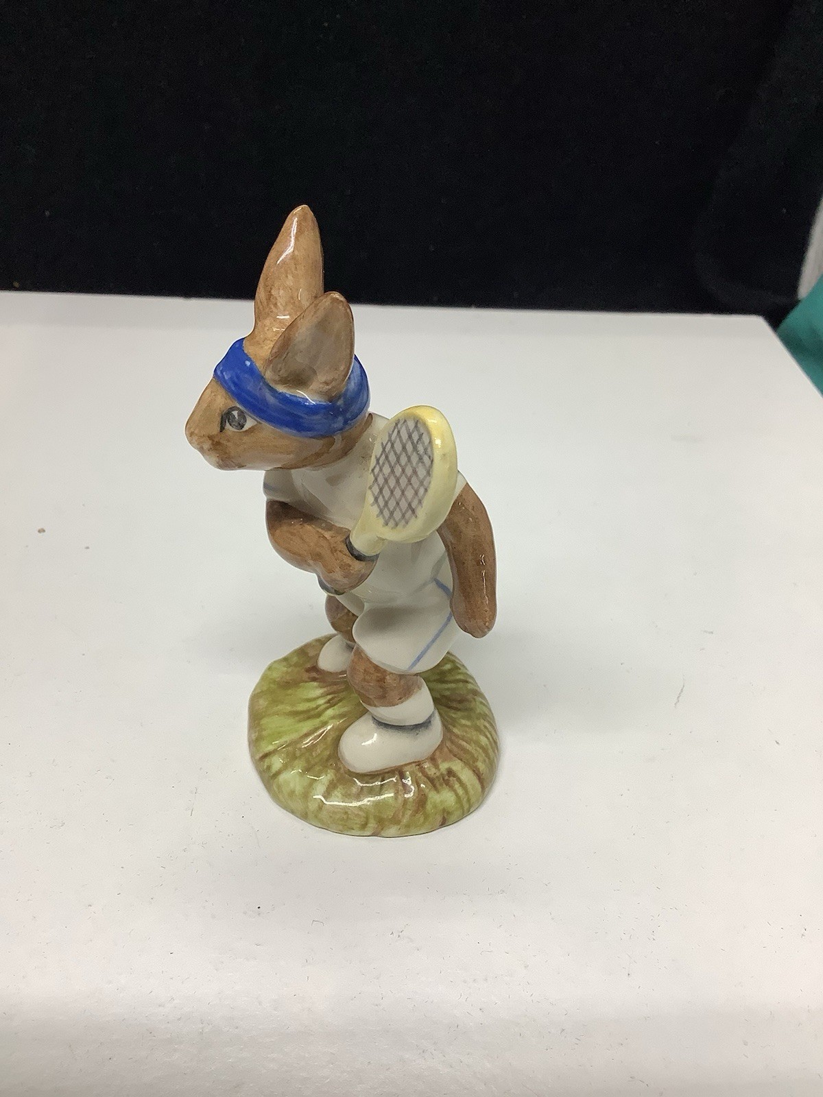 ACE BUNNYKINS DB42 ROYAL DOULTON Made in England 1985 Tennis Player